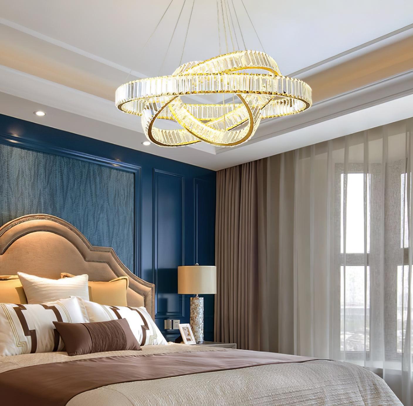 Bertolda Chandeliers - Blowlighting