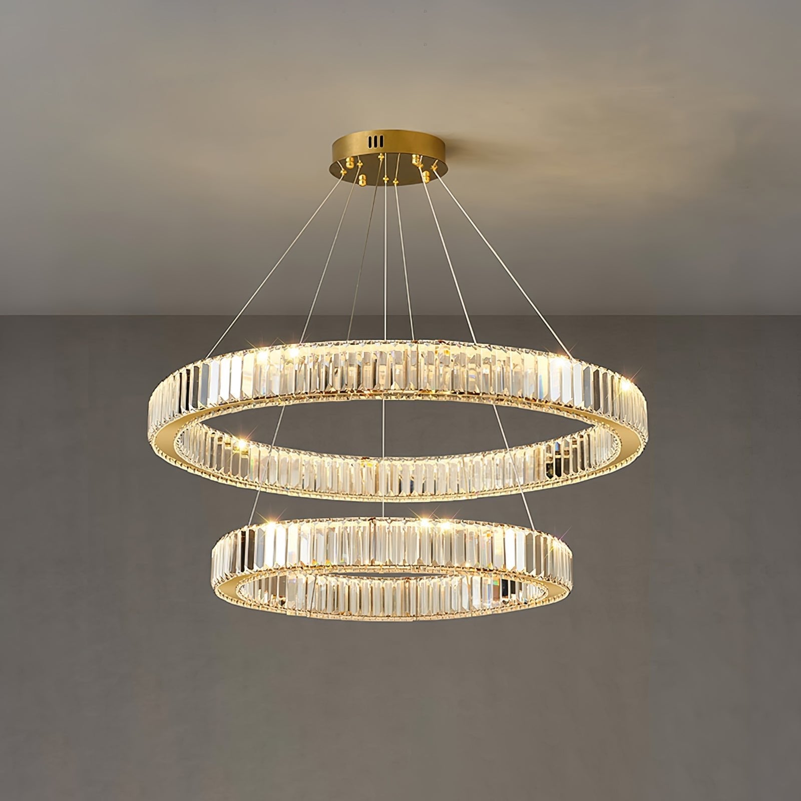 Bertolda Chandeliers - Blowlighting