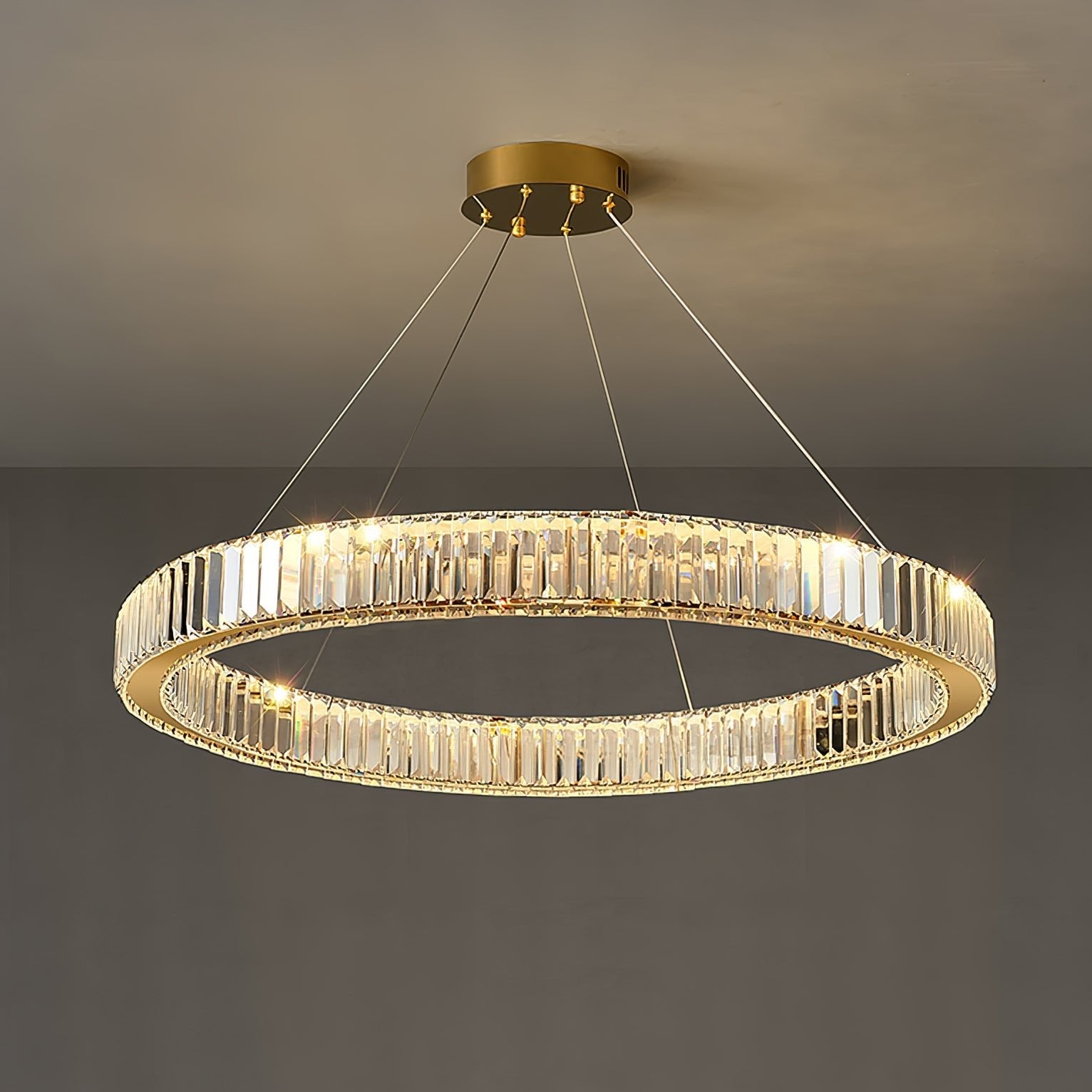 Bertolda Chandeliers - Blowlighting