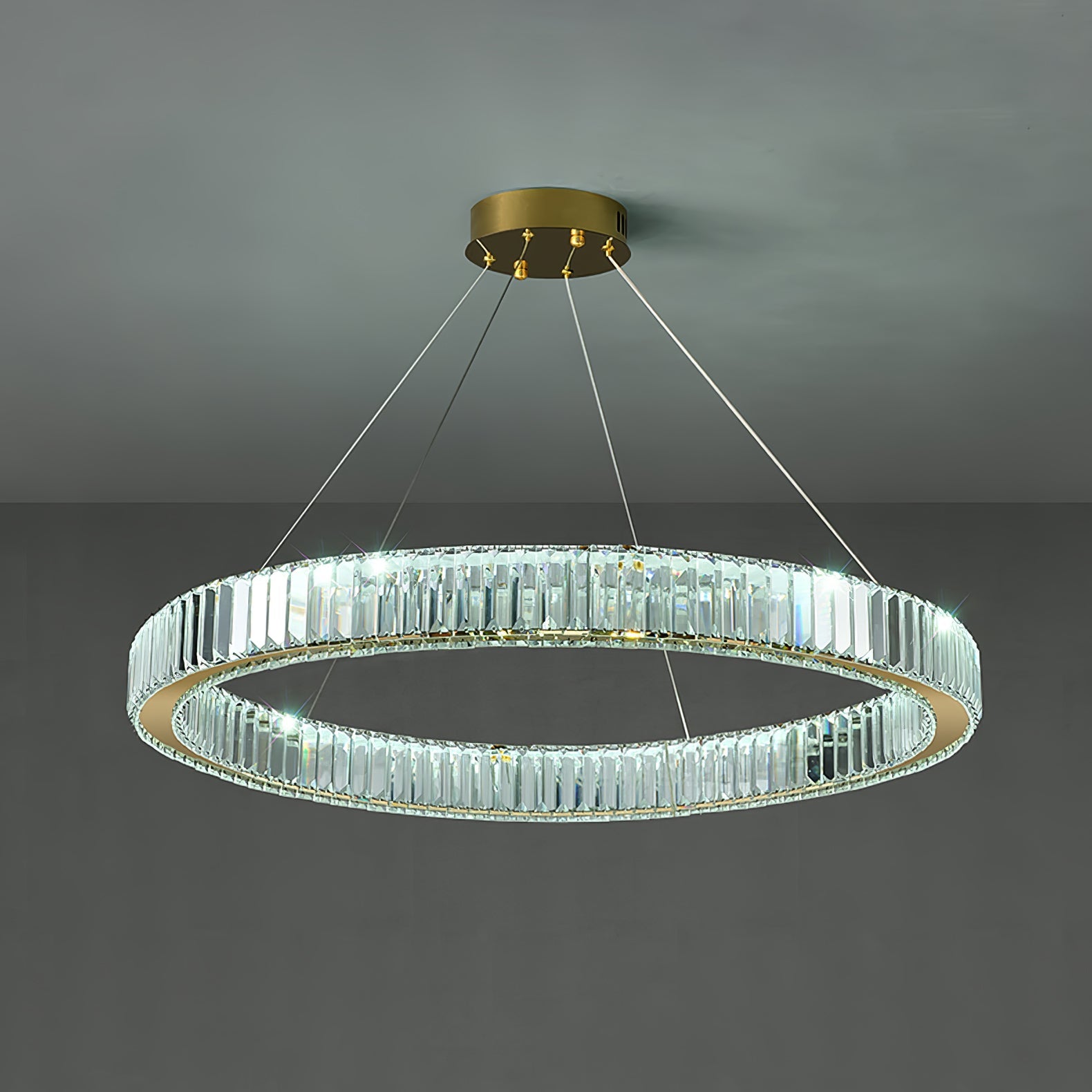 Bertolda Chandeliers - Blowlighting