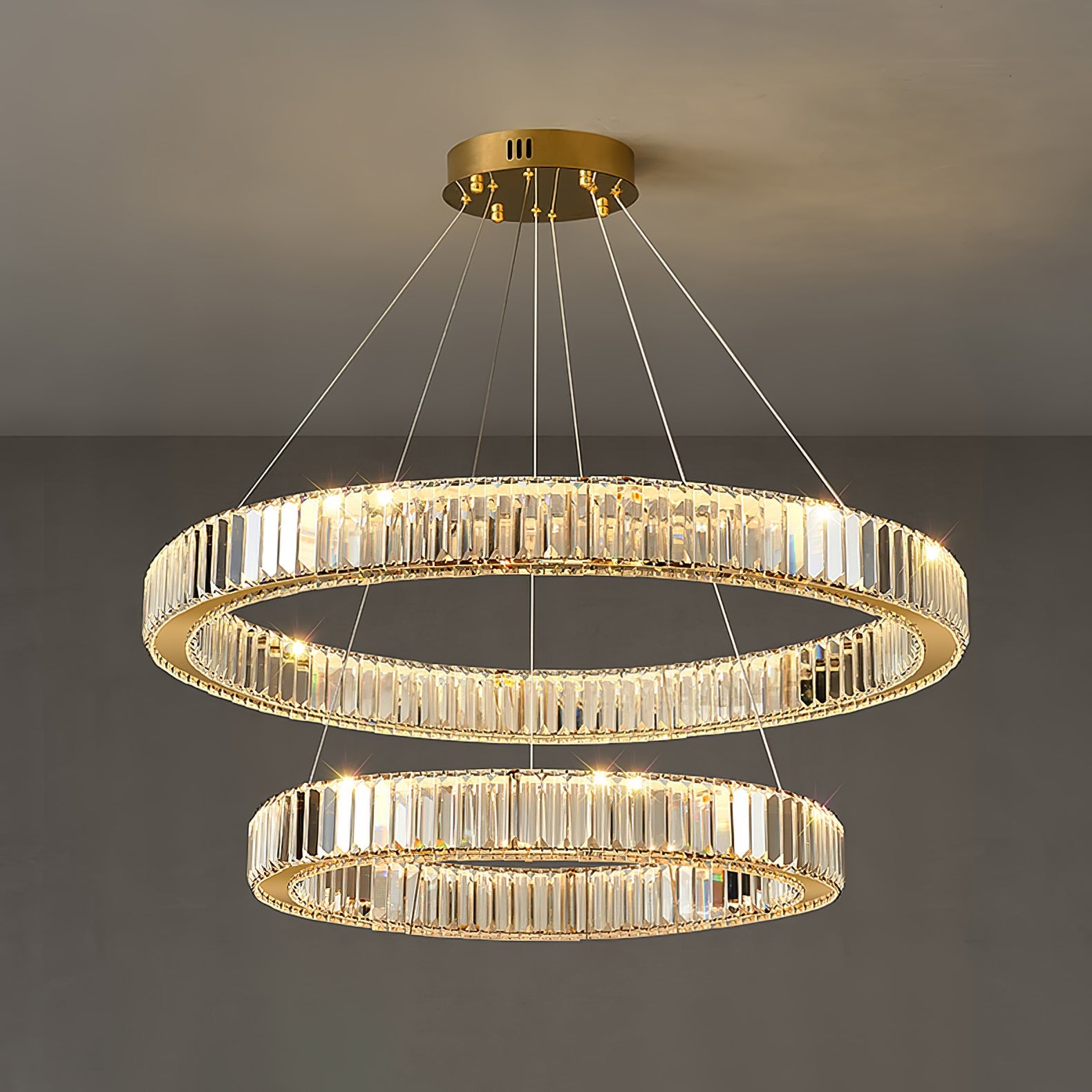 Bertolda Chandeliers - Blowlighting