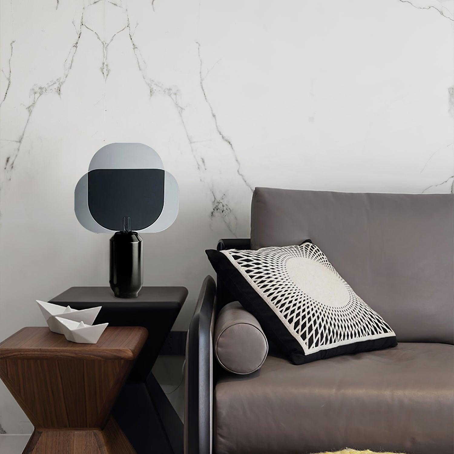 Bery Table Lamp - Blowlighting