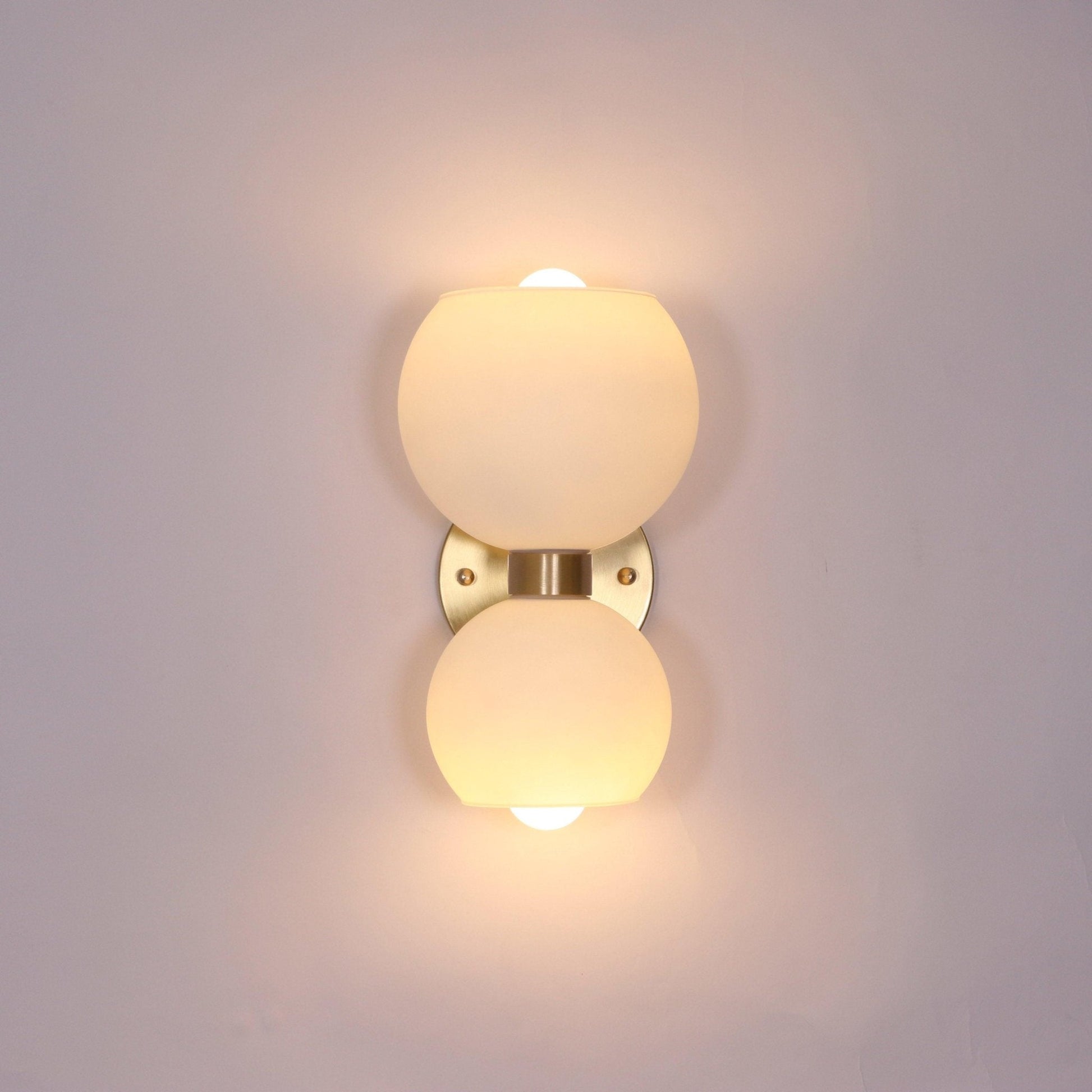 Round Pearl Sconce - Blowlighting