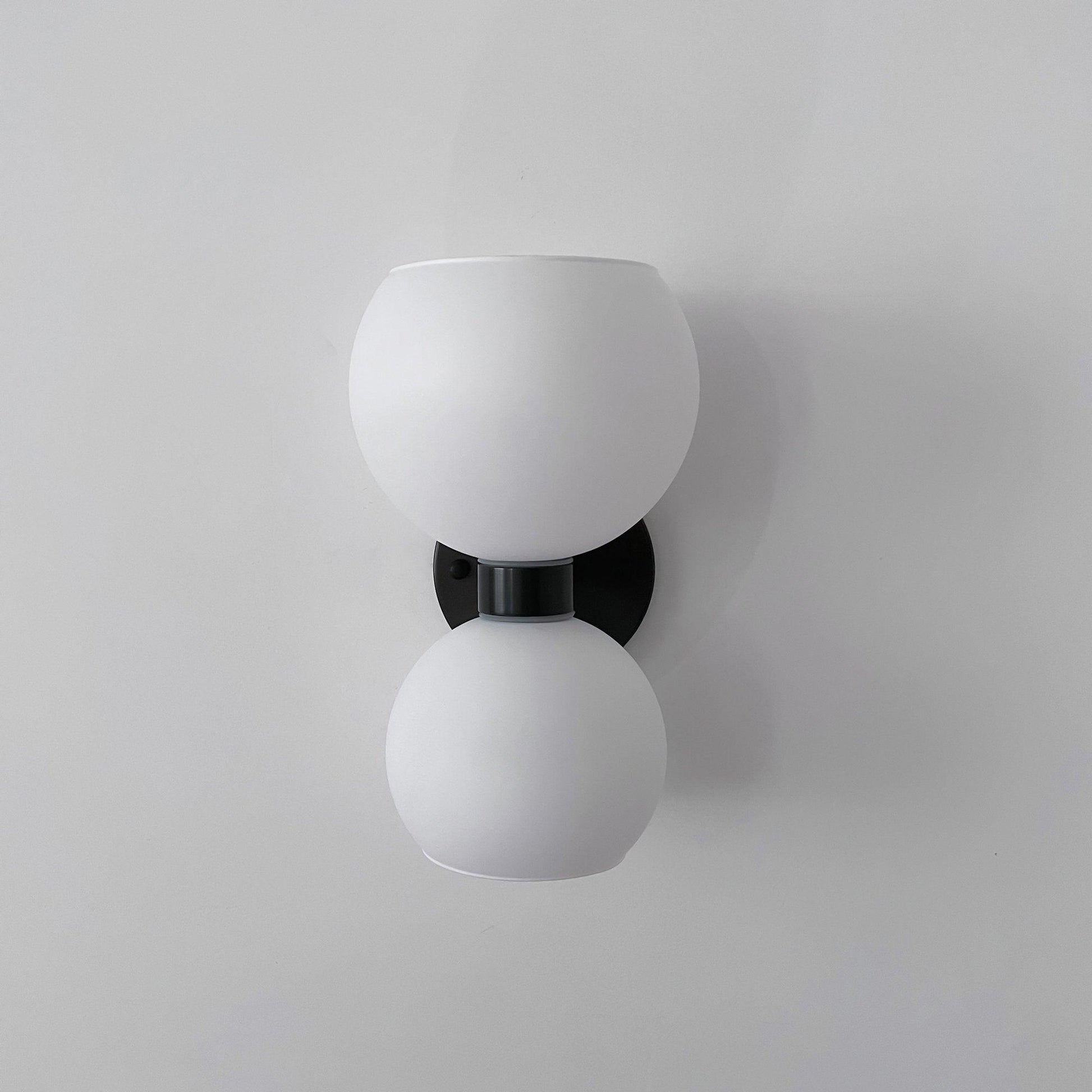 Round Pearl Sconce - Blowlighting