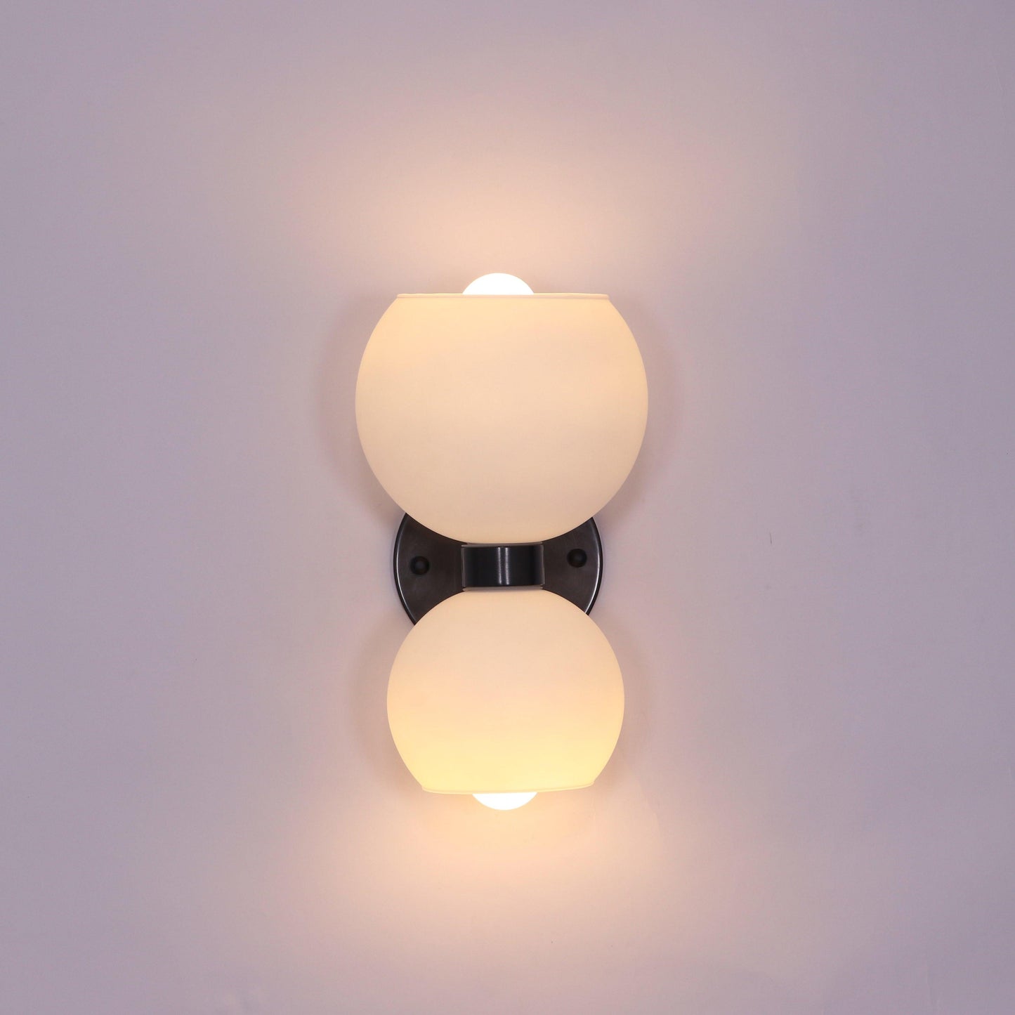 Round Pearl Sconce - Blowlighting