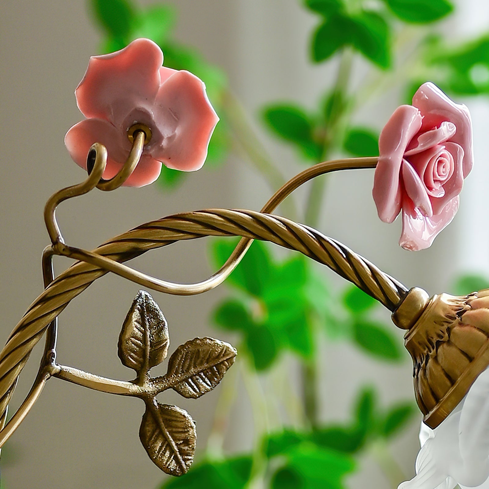 Beulah Floral Ceramics Table Light