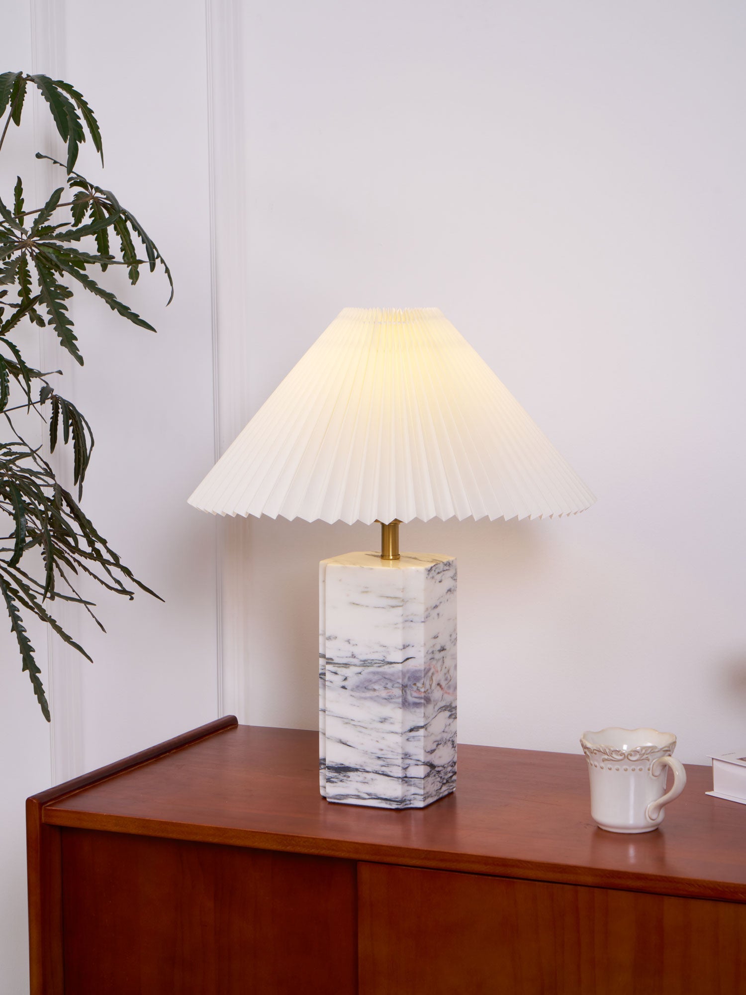 Bianca Marble Table Lamp - Blowlighting