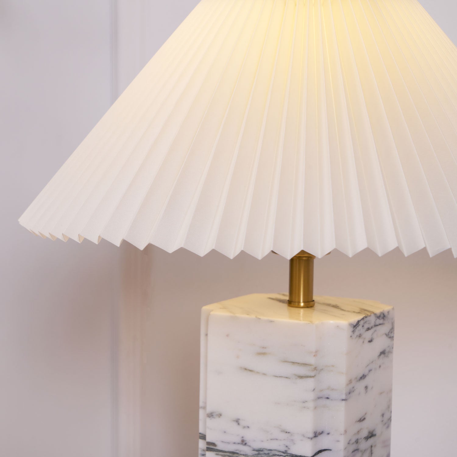 Bianca Marble Table Lamp - Blowlighting