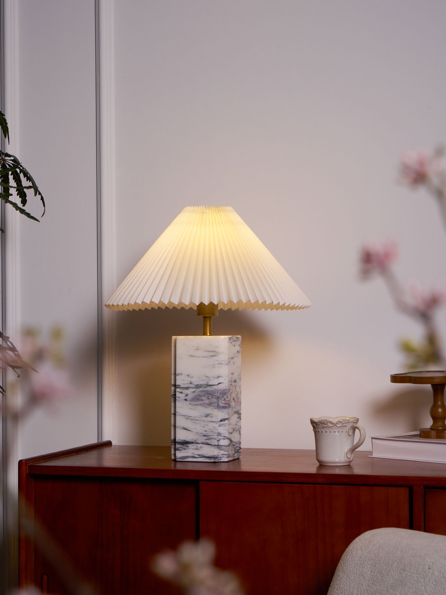 Bianca Marble Table Lamp - Blowlighting