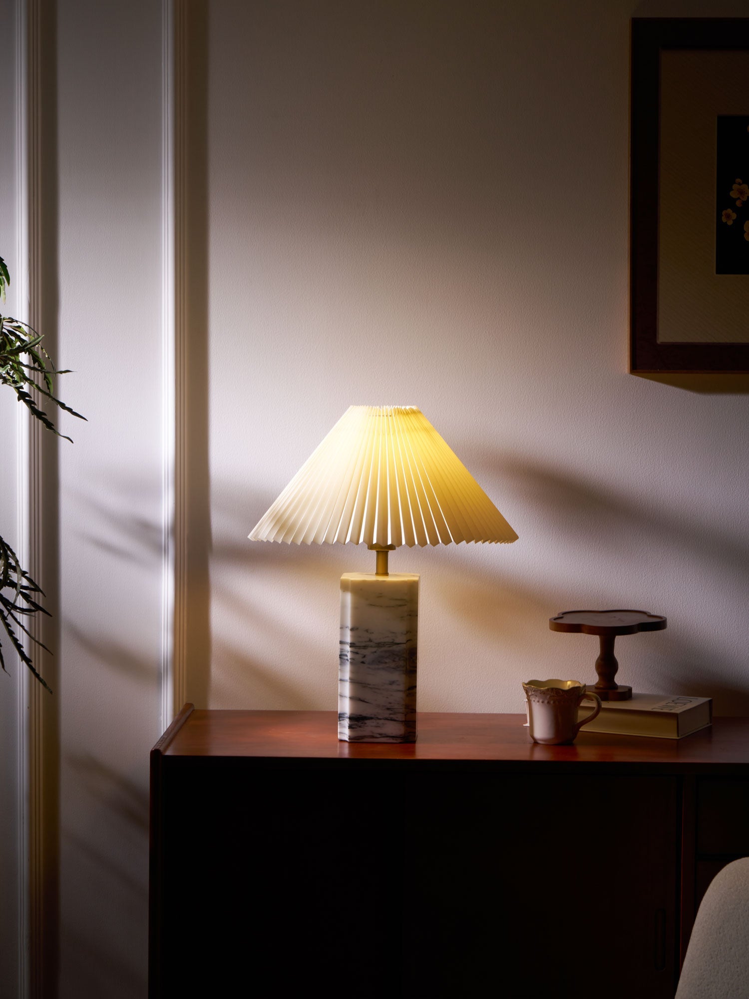 Bianca Marble Table Lamp - Blowlighting