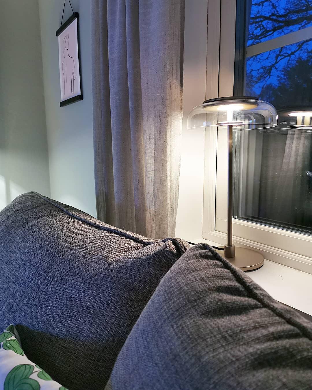 Solara Table Lamp - Blowlighting