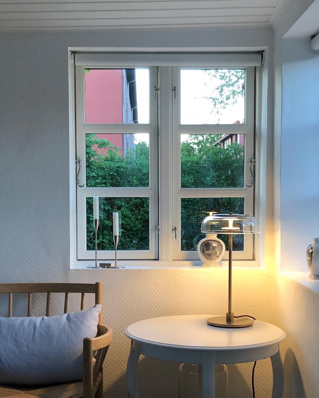 Solara Table Lamp - Blowlighting