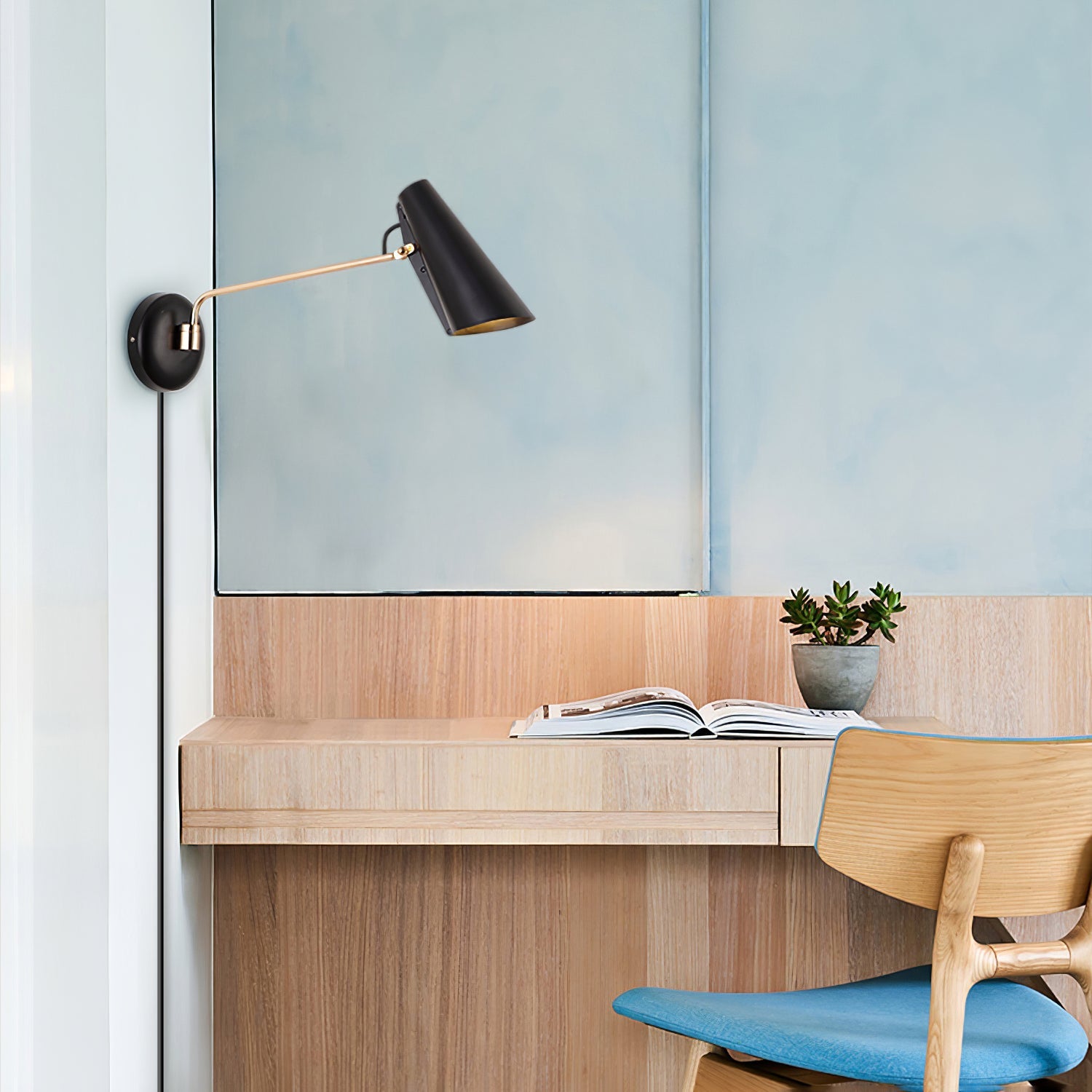 Birdy Plug-in Wall Lamp - Blowlighting