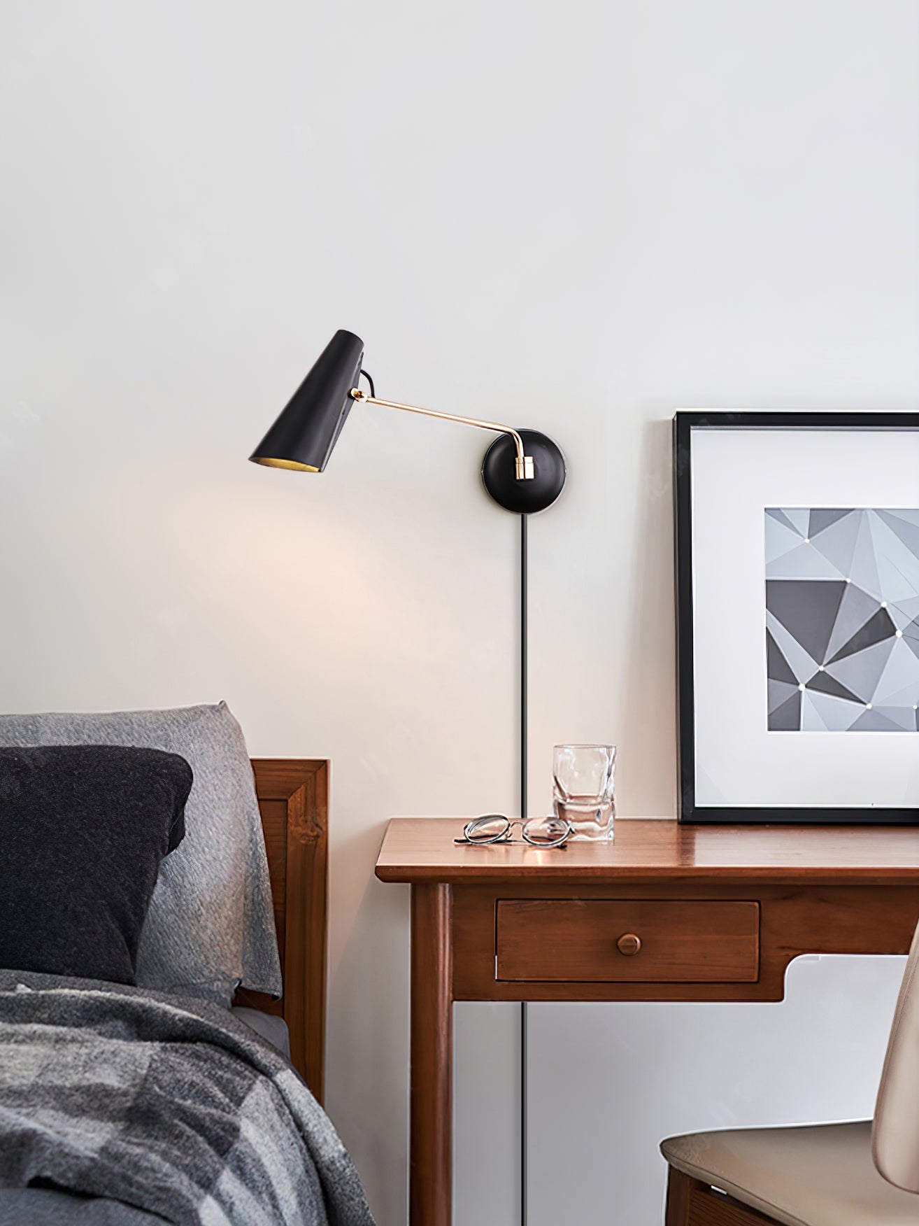 Birdy Plug-in Wall Lamp - Blowlighting