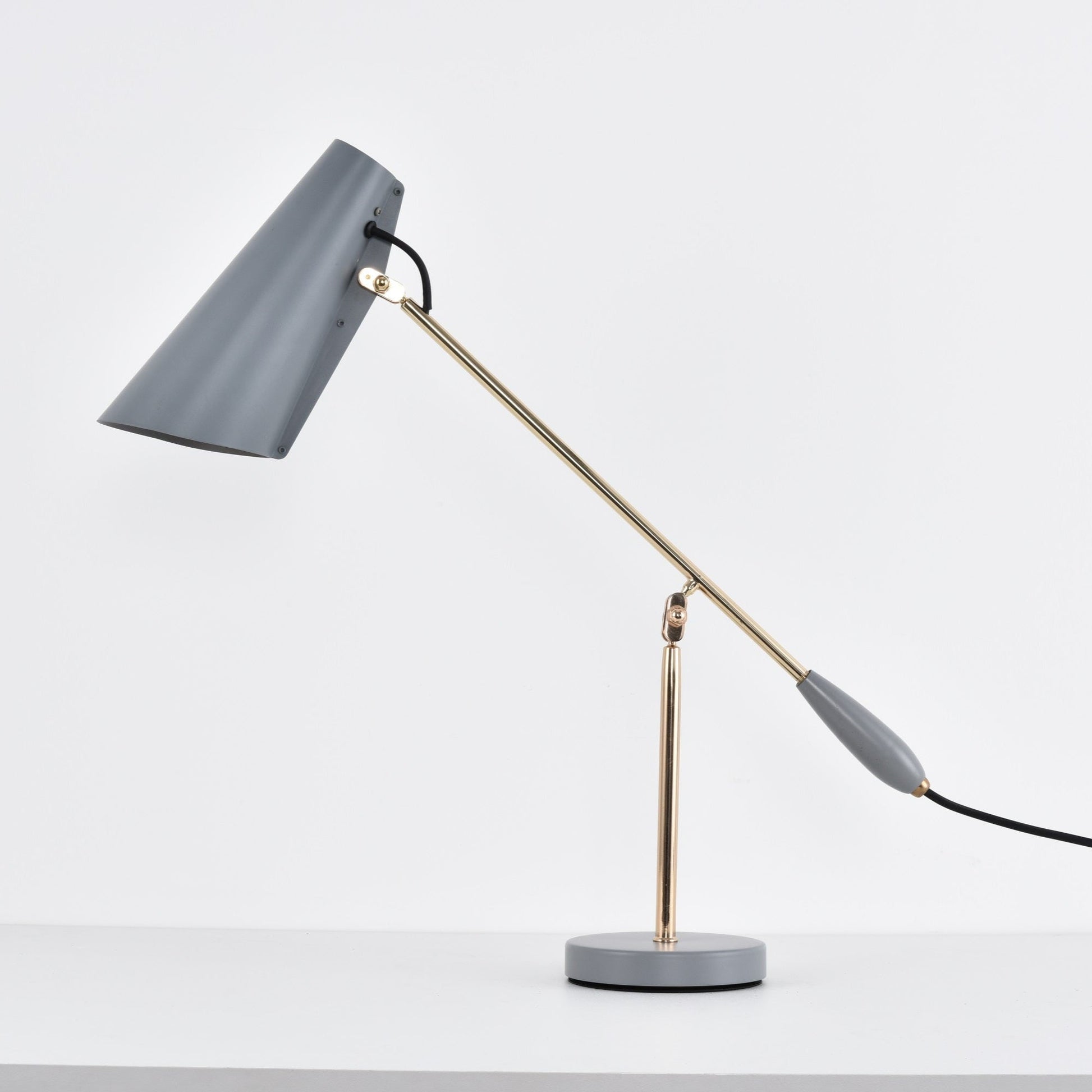 Birdy Table Lamp - Blowlighting