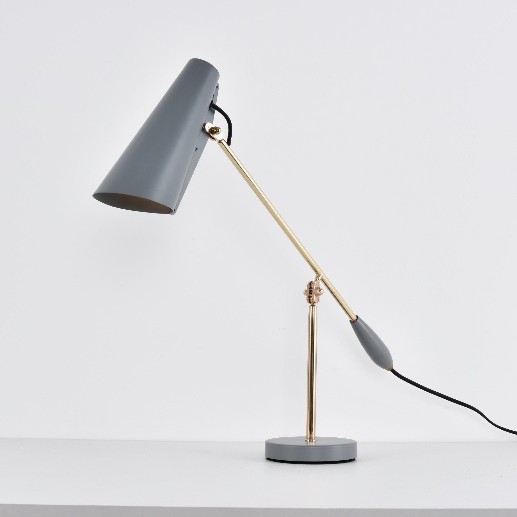 Birdy Table Lamp - Blowlighting