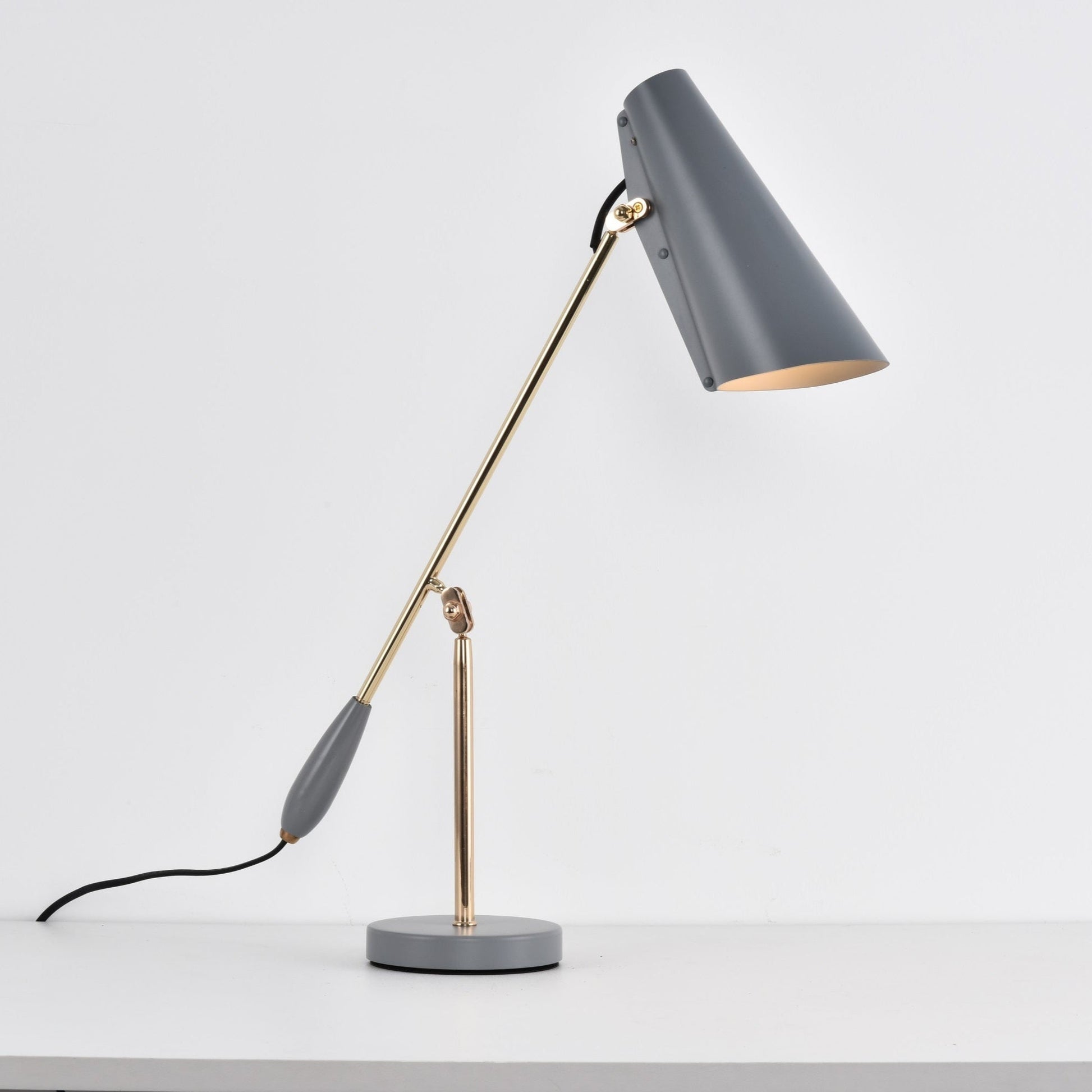 Birdy Table Lamp - Blowlighting