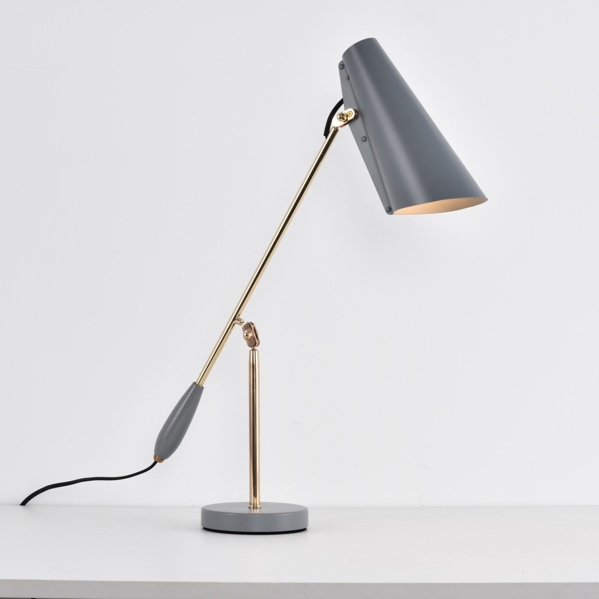 Birdy Table Lamp - Blowlighting