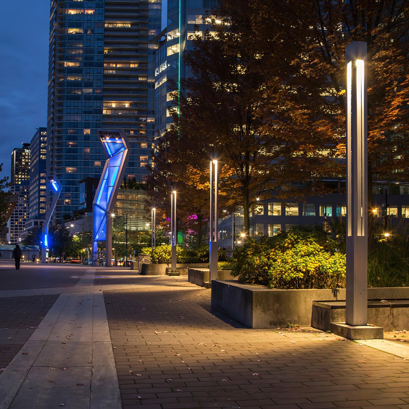 Alvaryra Column Floor Lamp - Blowlighting
