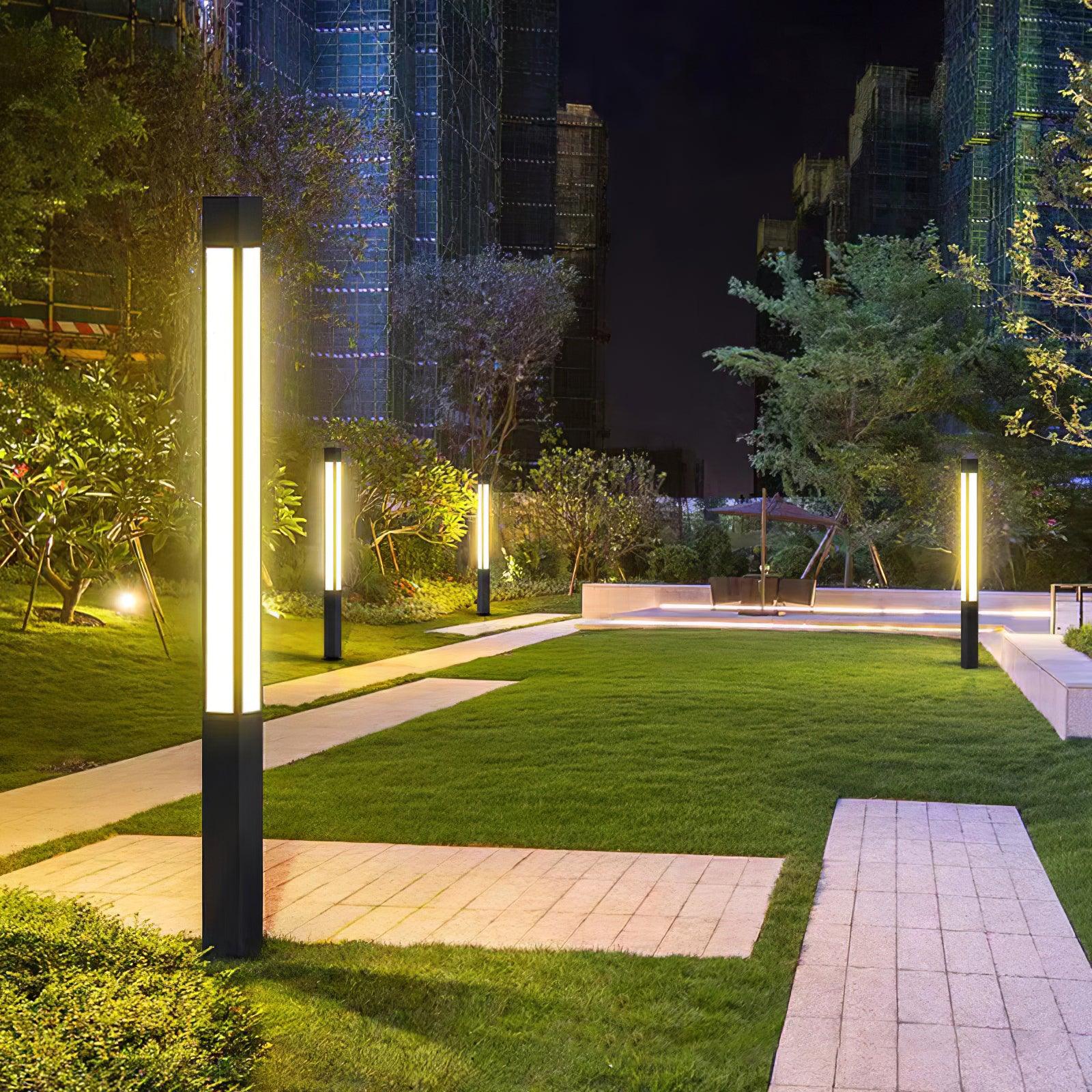 Alvaryra Column Floor Lamp - Blowlighting