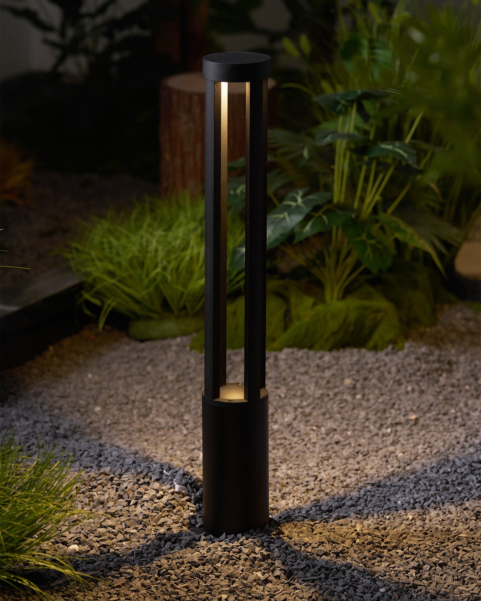 Black Cylindrical Solar Outdoor Post Light - Blowlighting