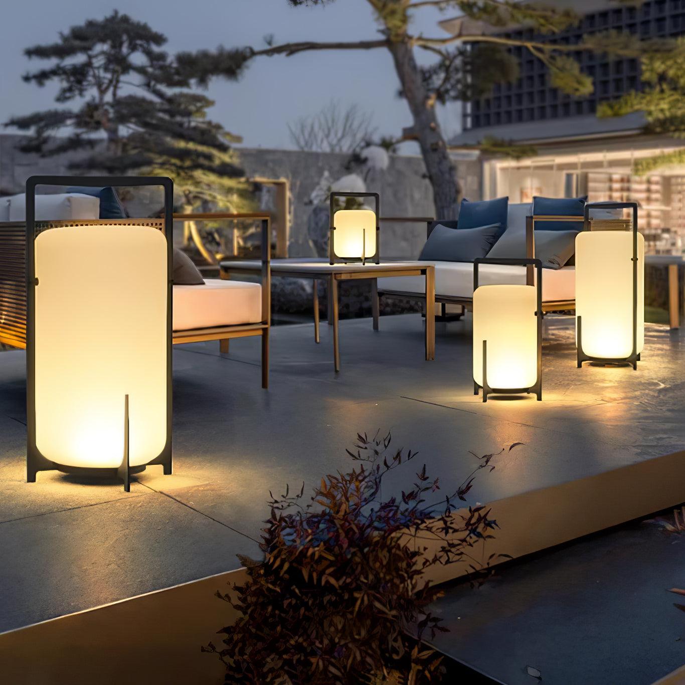 Black Twilight Lantern Table Lamp - Blowlighting