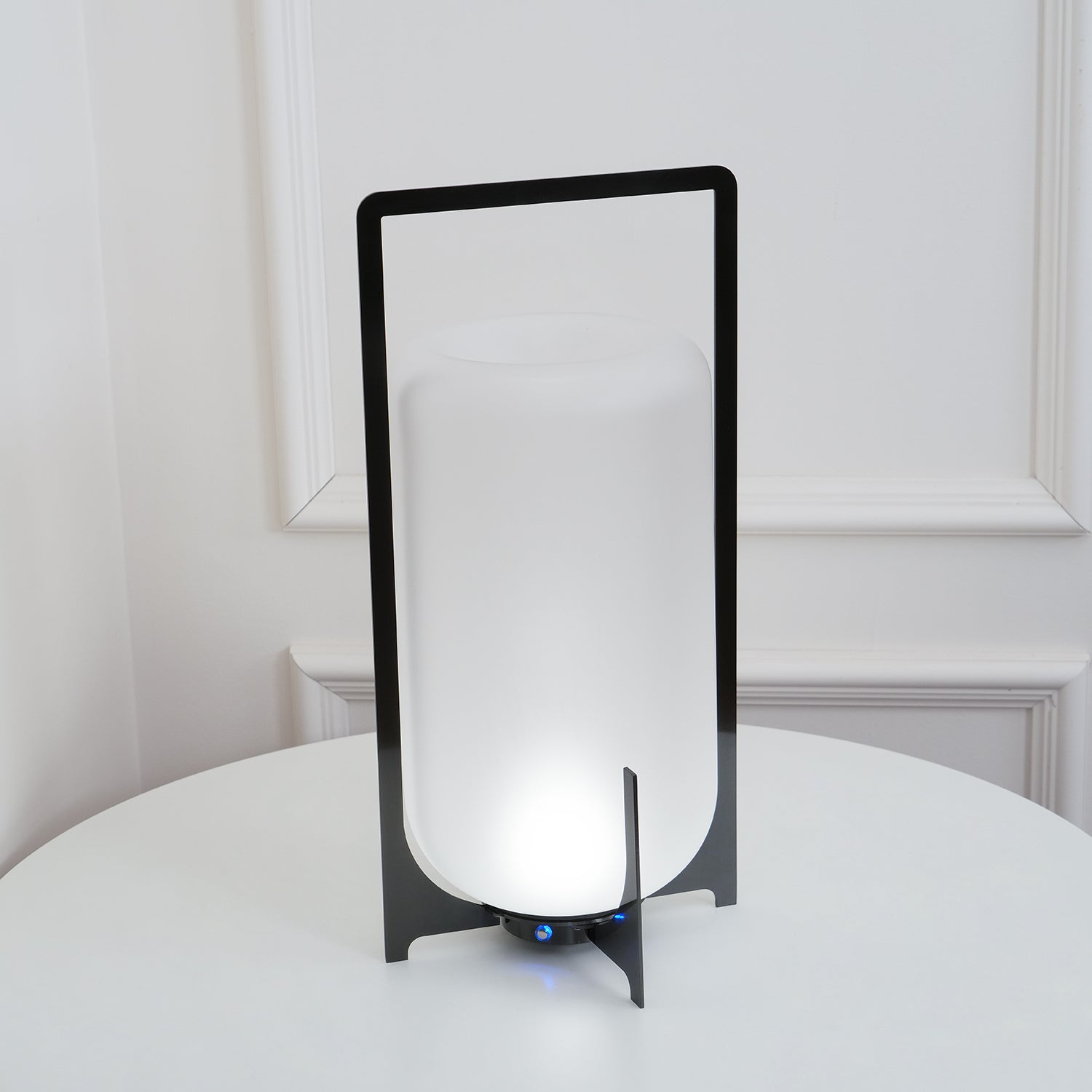 Black Twilight Lantern Table Lamp - Blowlighting