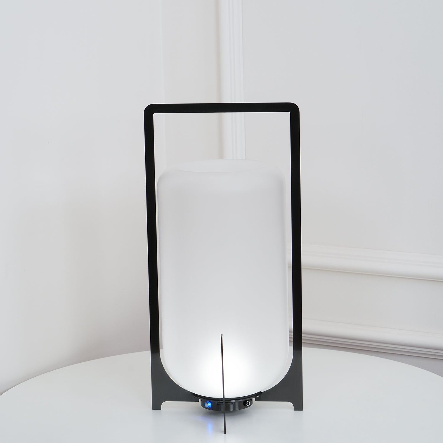 Black Twilight Lantern Table Lamp - Blowlighting