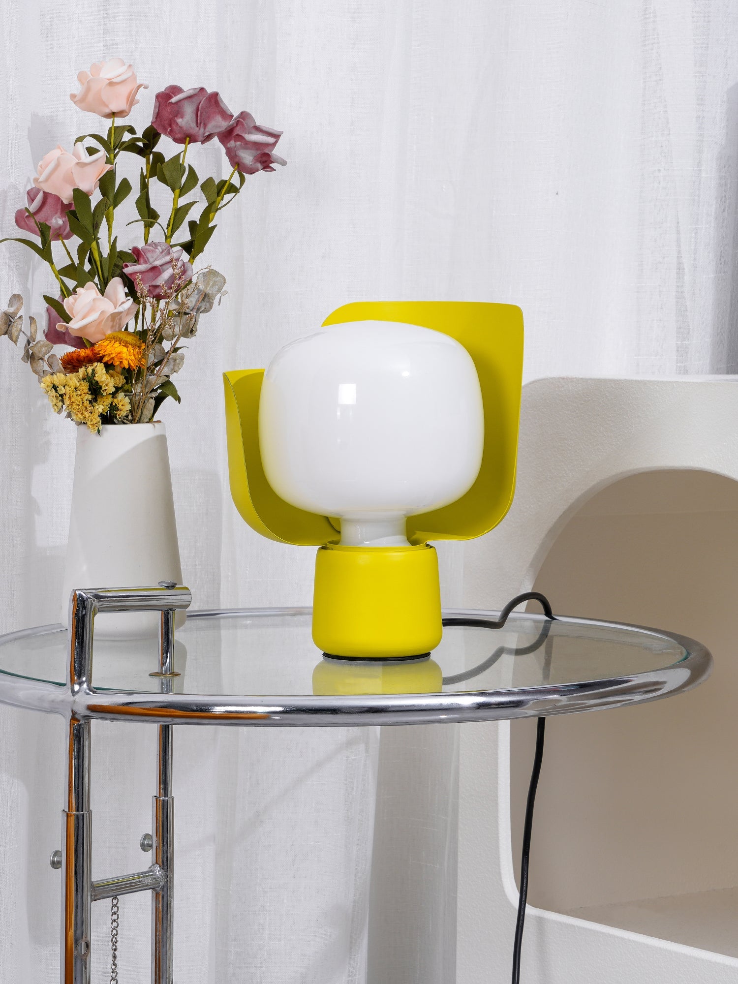 Petals Glass Table Lamp - Blowlighting