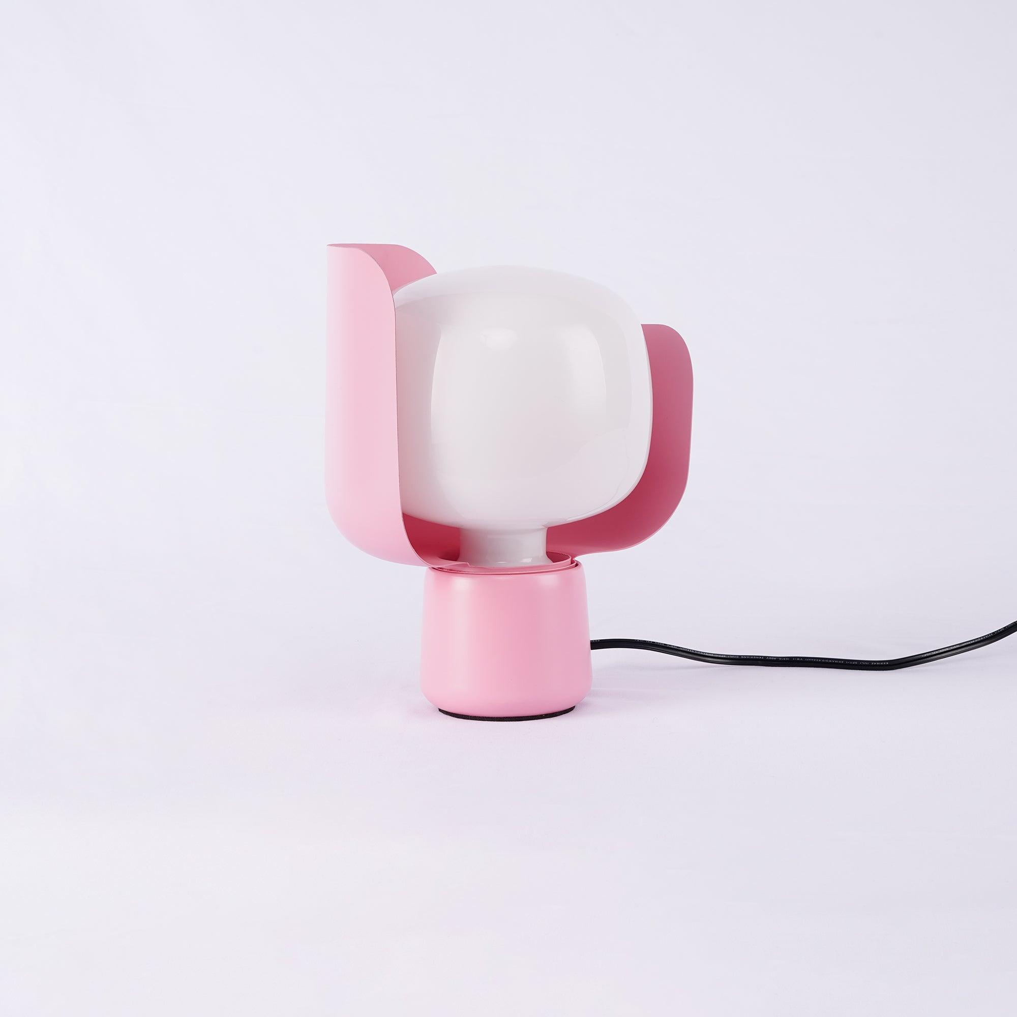 Petals Glass Table Lamp - Blowlighting