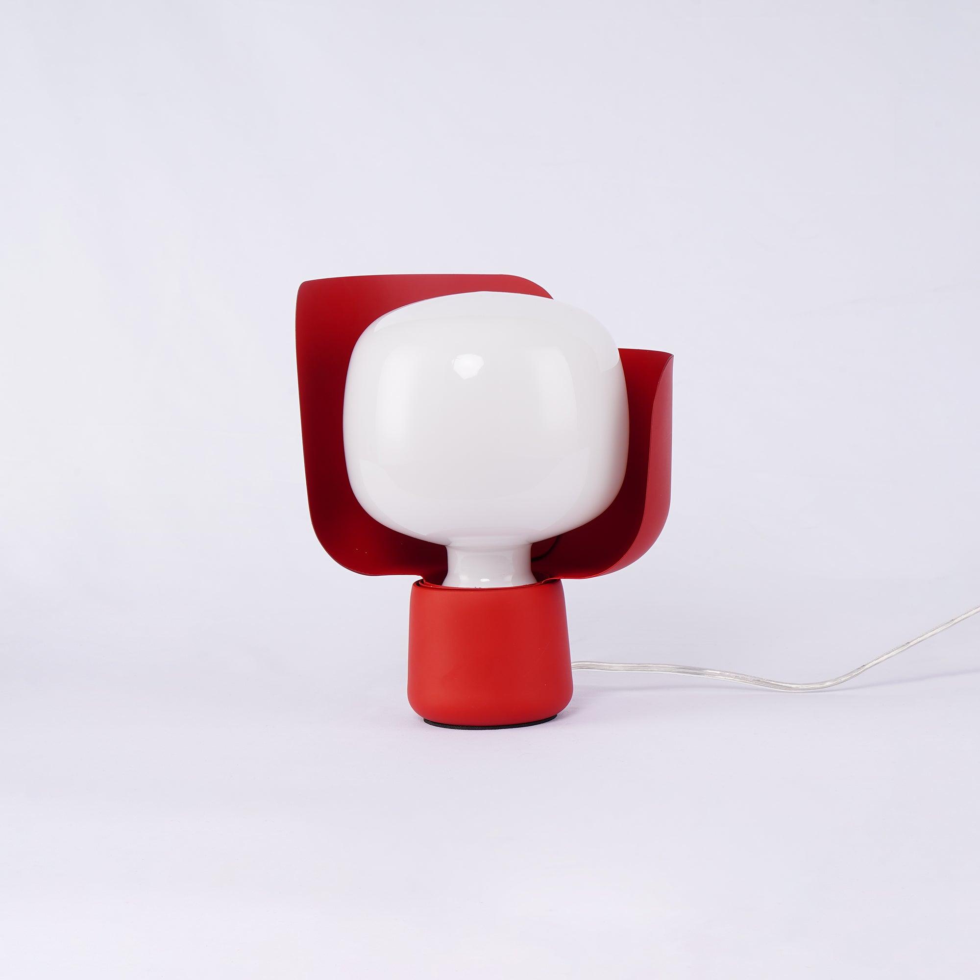 Petals Glass Table Lamp - Blowlighting