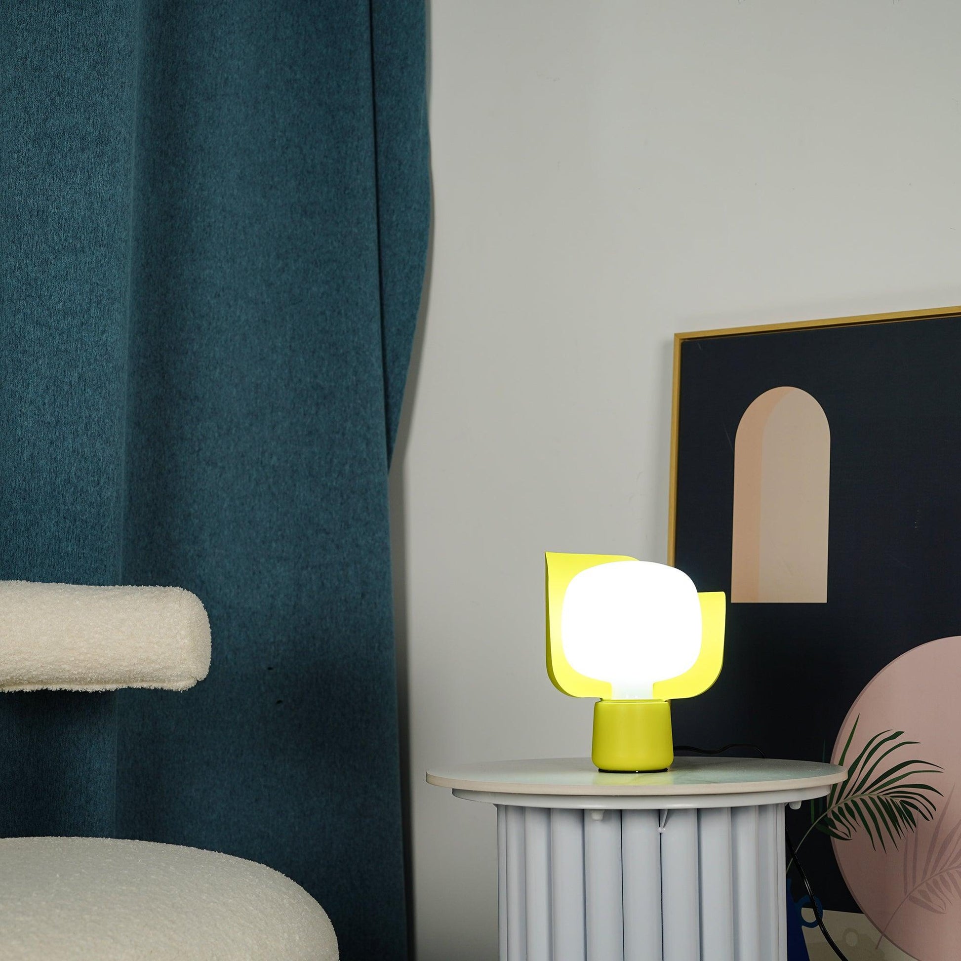 Petals Glass Table Lamp - Blowlighting