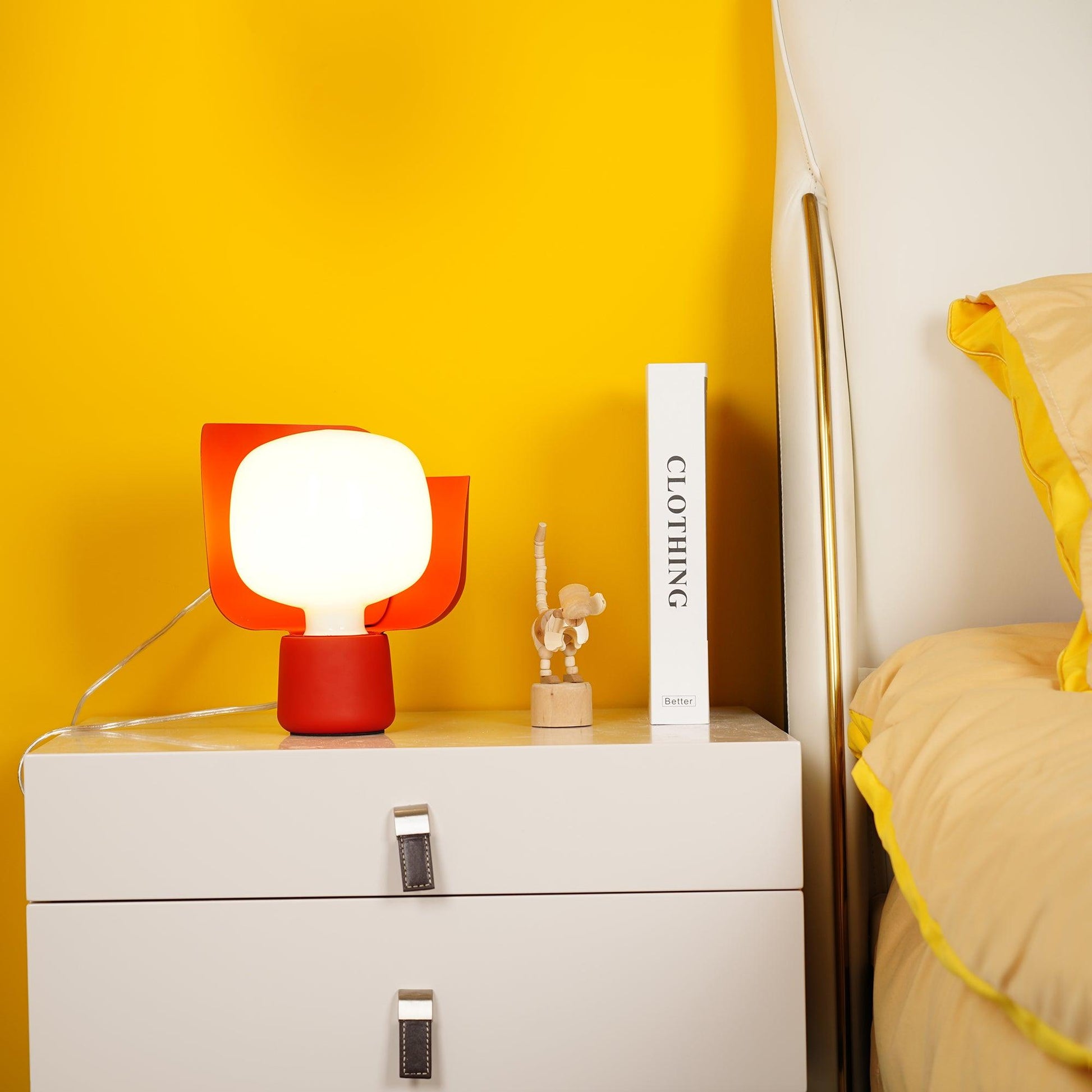 Petals Glass Table Lamp - Blowlighting