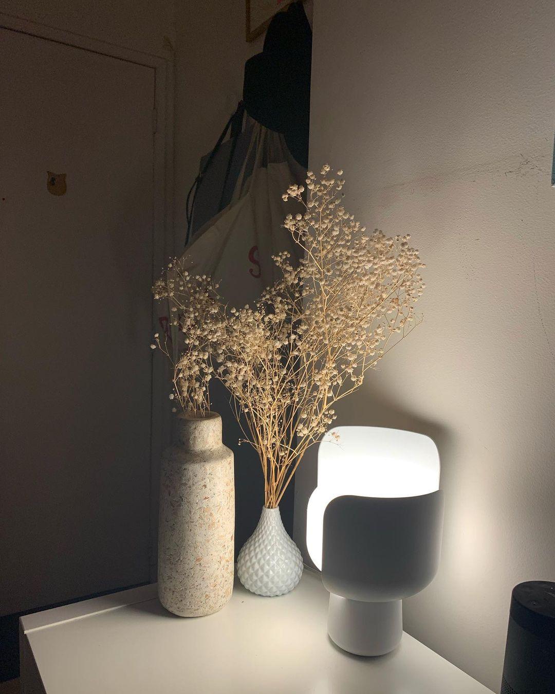 Petals Glass Table Lamp - Blowlighting
