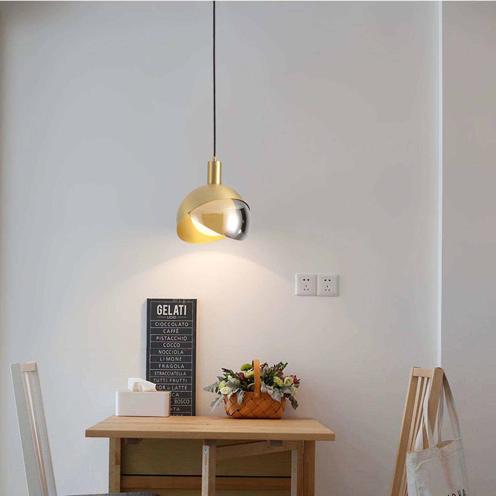 Blonche Pendant Lamp - Blowlighting