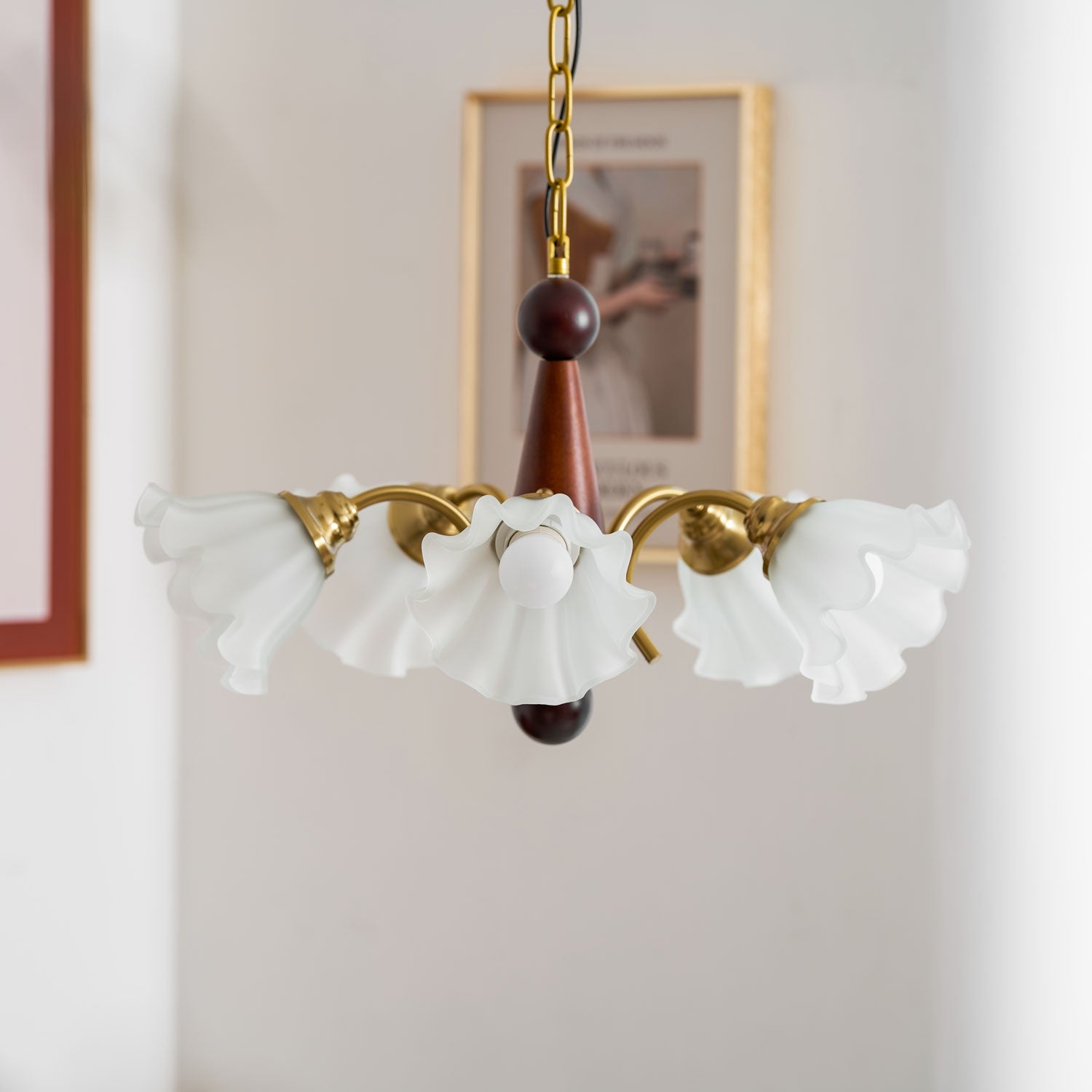 Bloomcrest Chandelier - Blowlighting