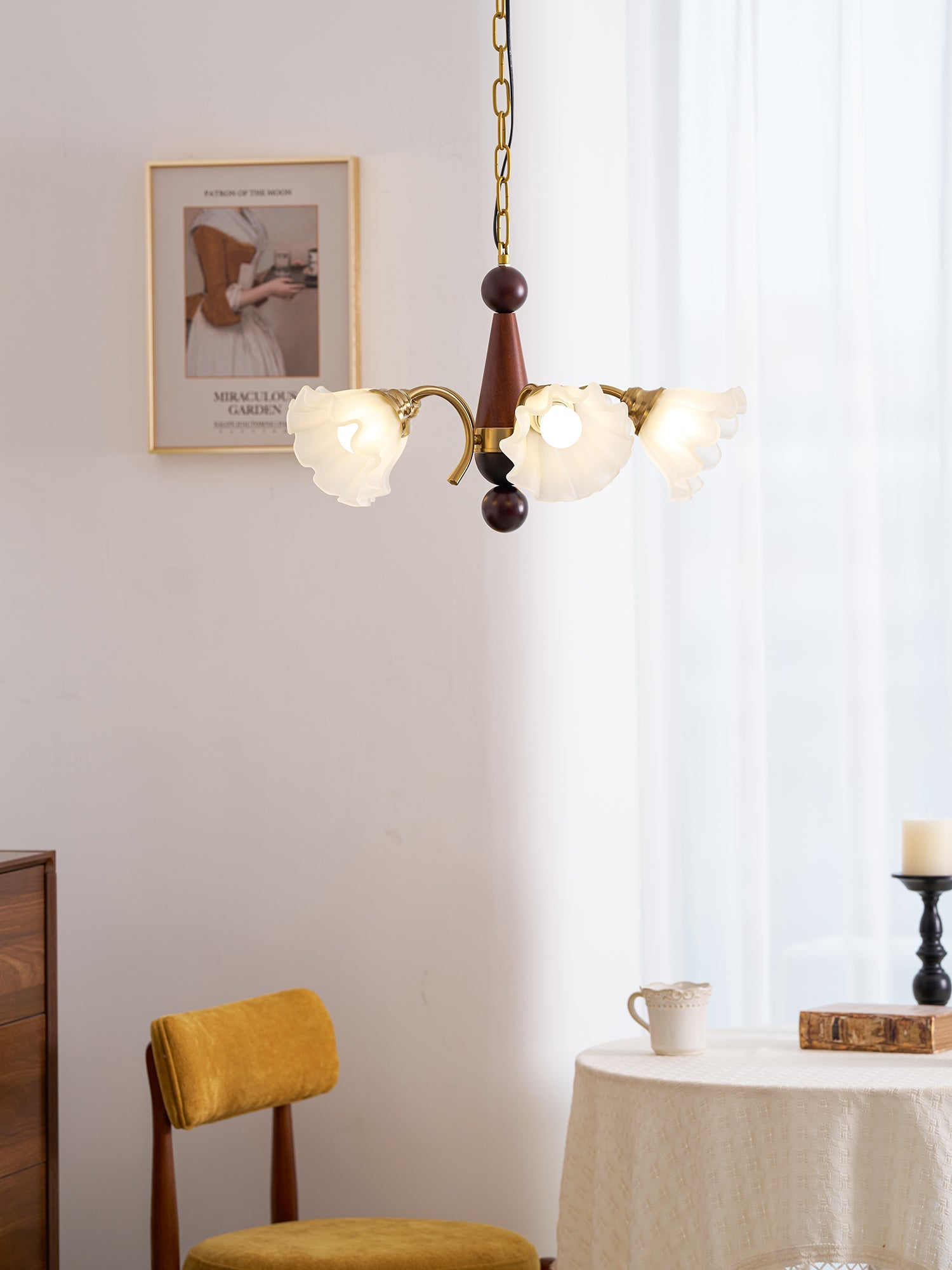 Bloomcrest Chandelier - Blowlighting