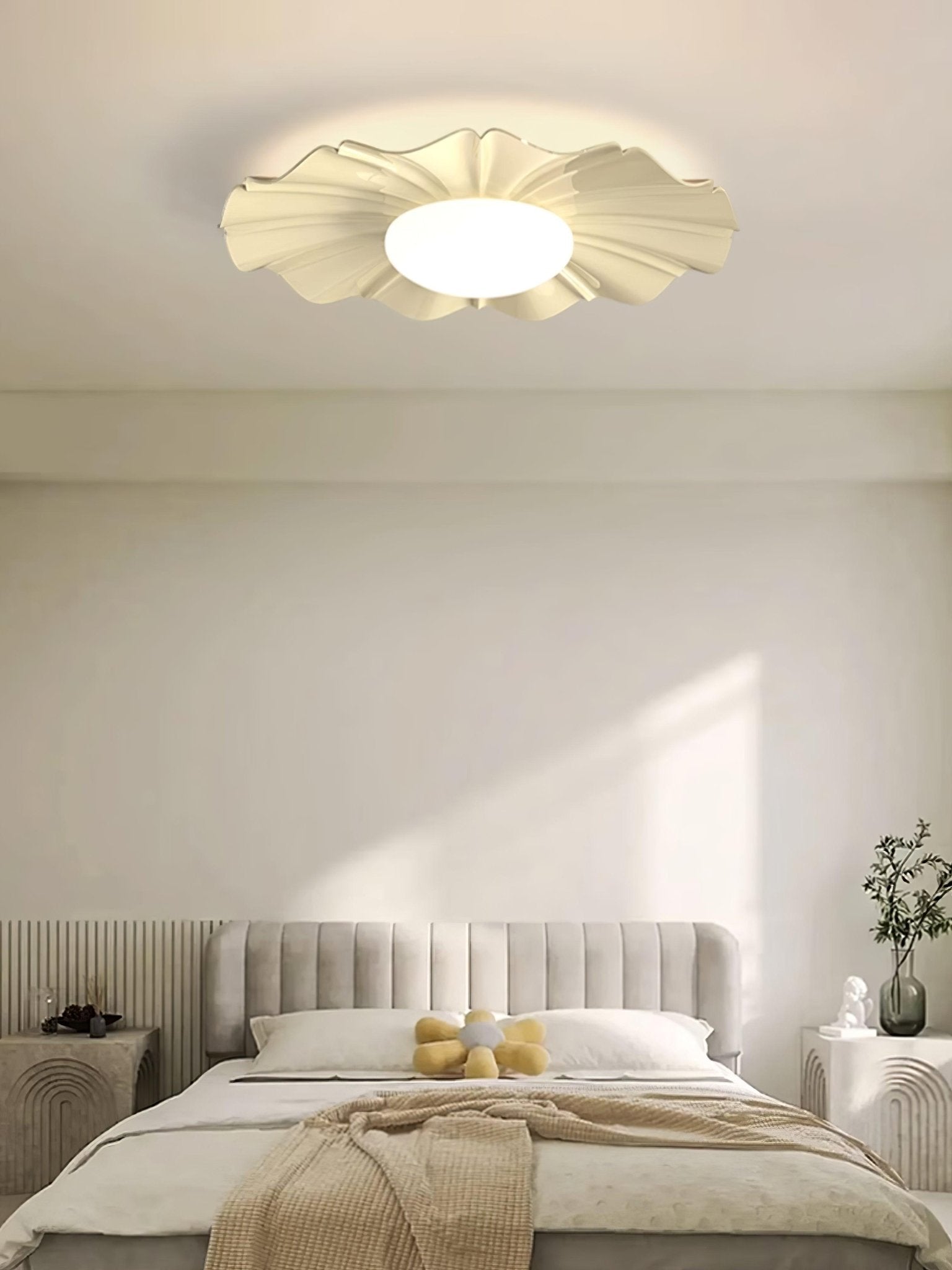 Blooming Flower Ceiling Lamp - Blowlighting