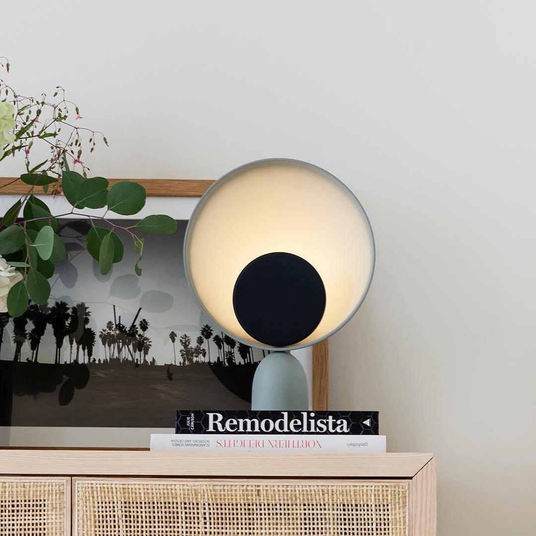 Blooper Table Lamp - Blowlighting