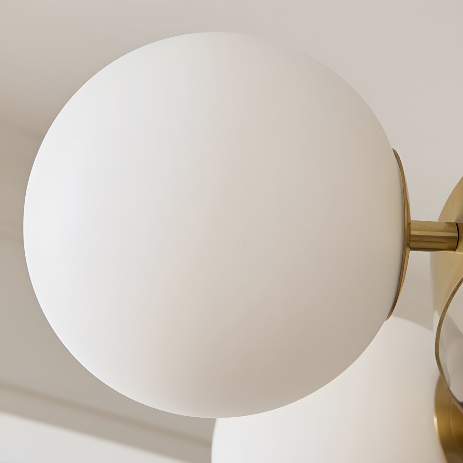 Blossic Natural Glass Chandelier