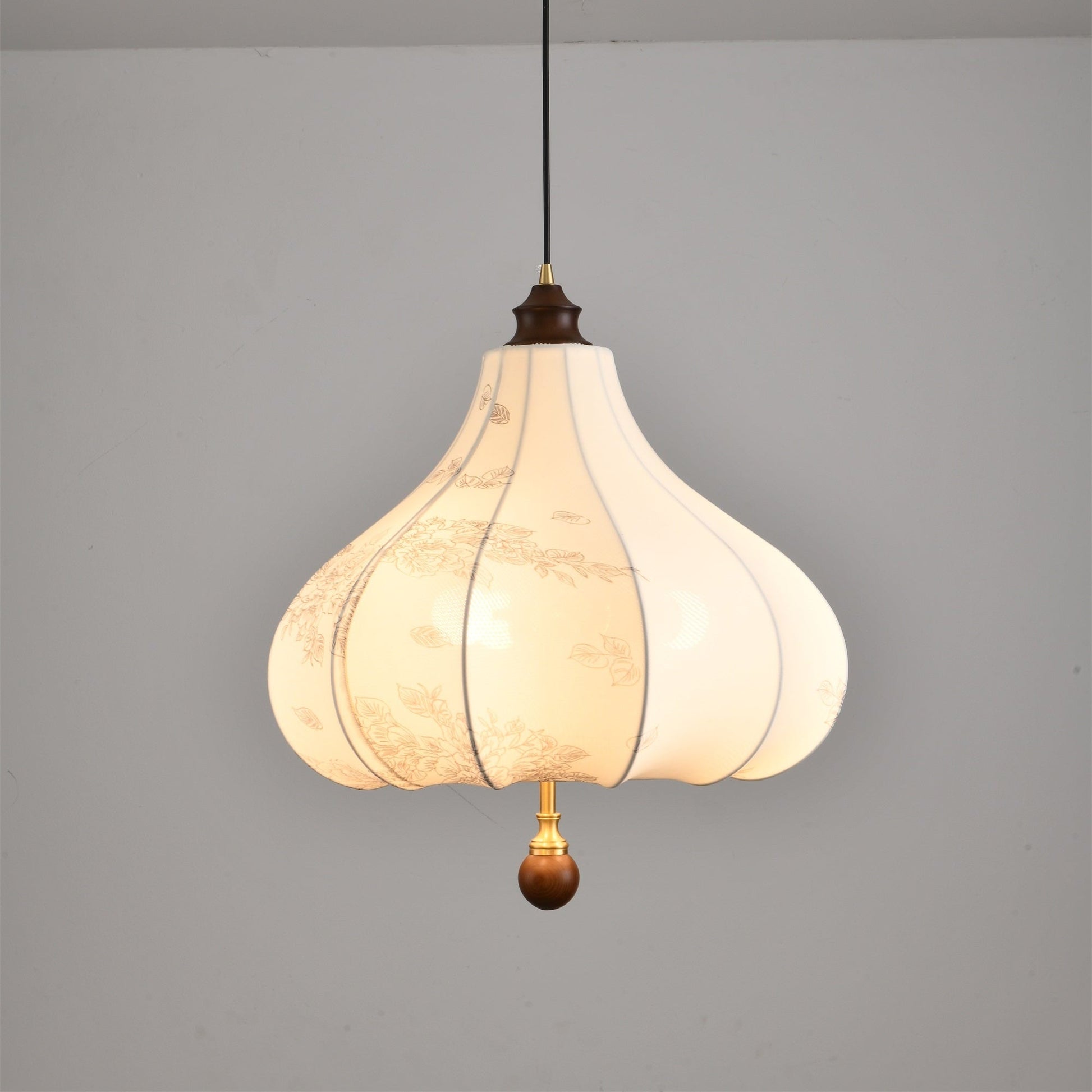 Stella Vintage Metal Pendant Lamp - Blowlighting