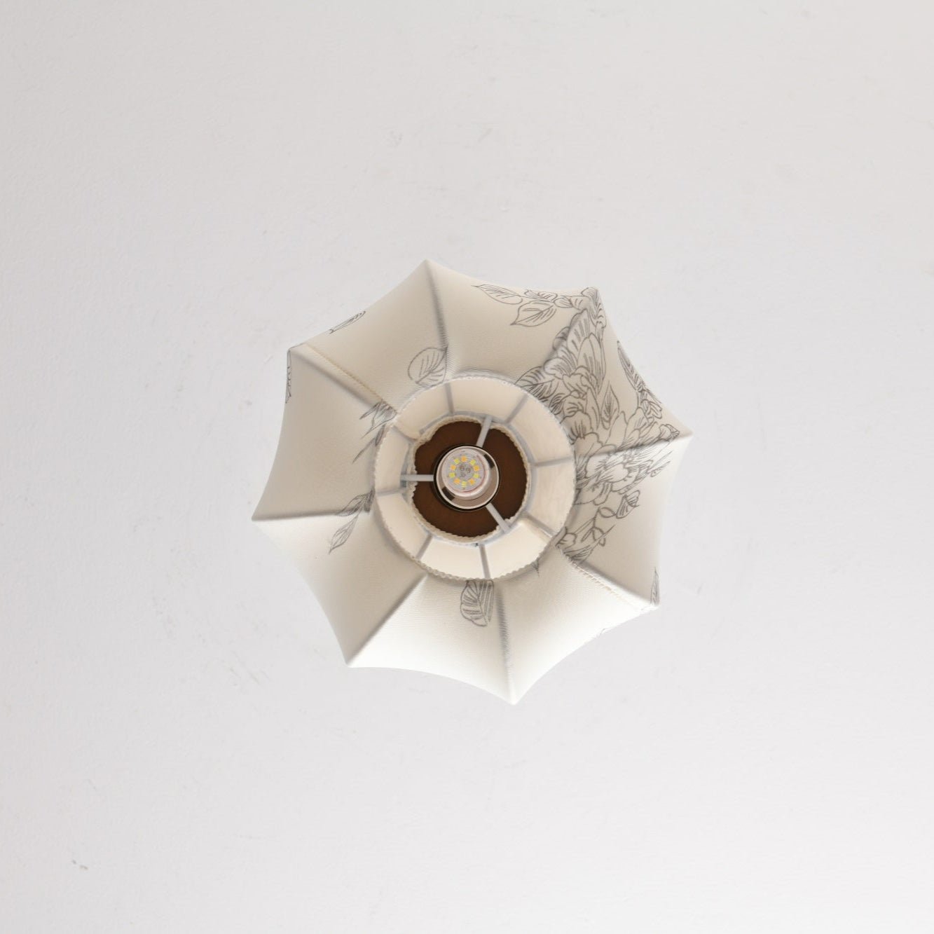 Stella Vintage Metal Pendant Lamp - Blowlighting