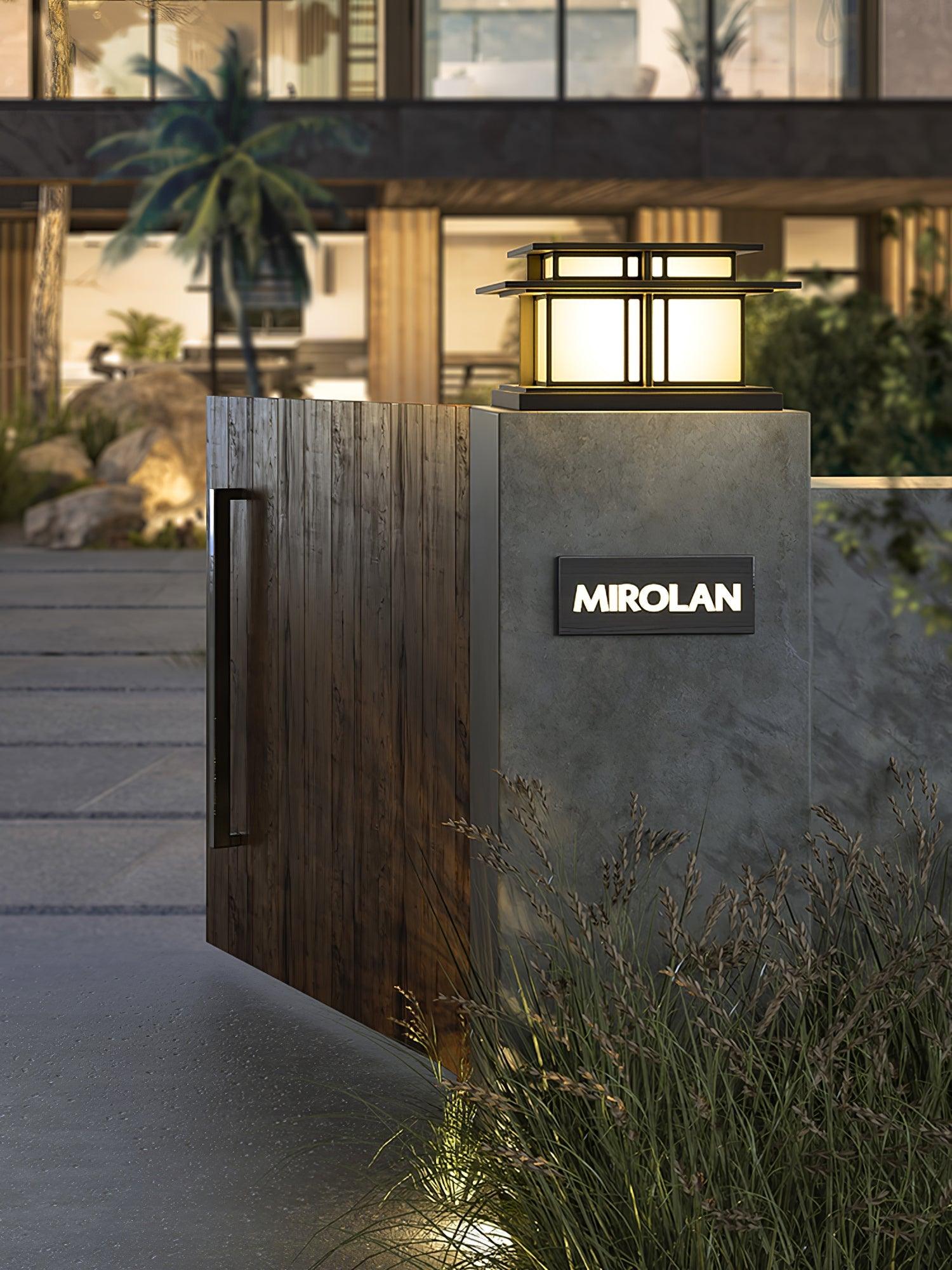 Boilyn Pillar Solar Outdoor Light - Blowlighting
