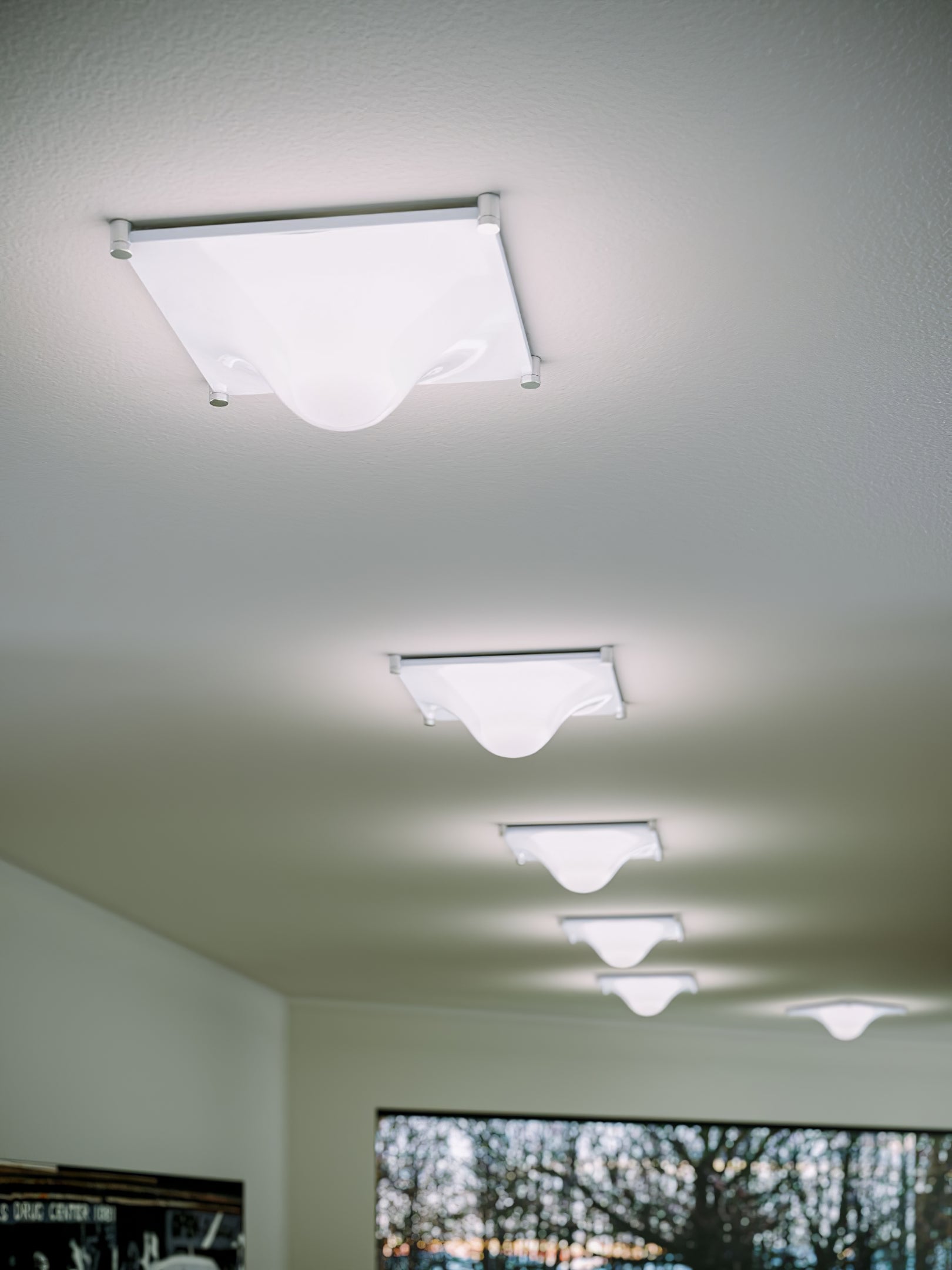 Bolla Ceiling Light - Blowlighting