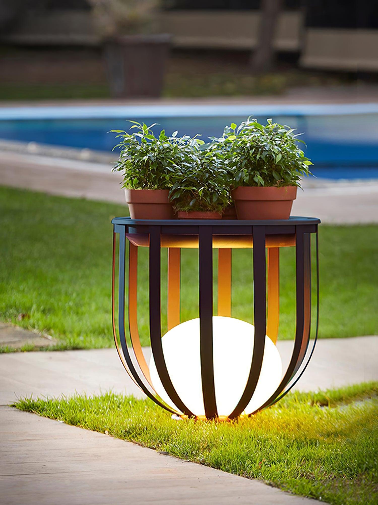Bols Garden Solar Outdoor Lamp - Blowlighting