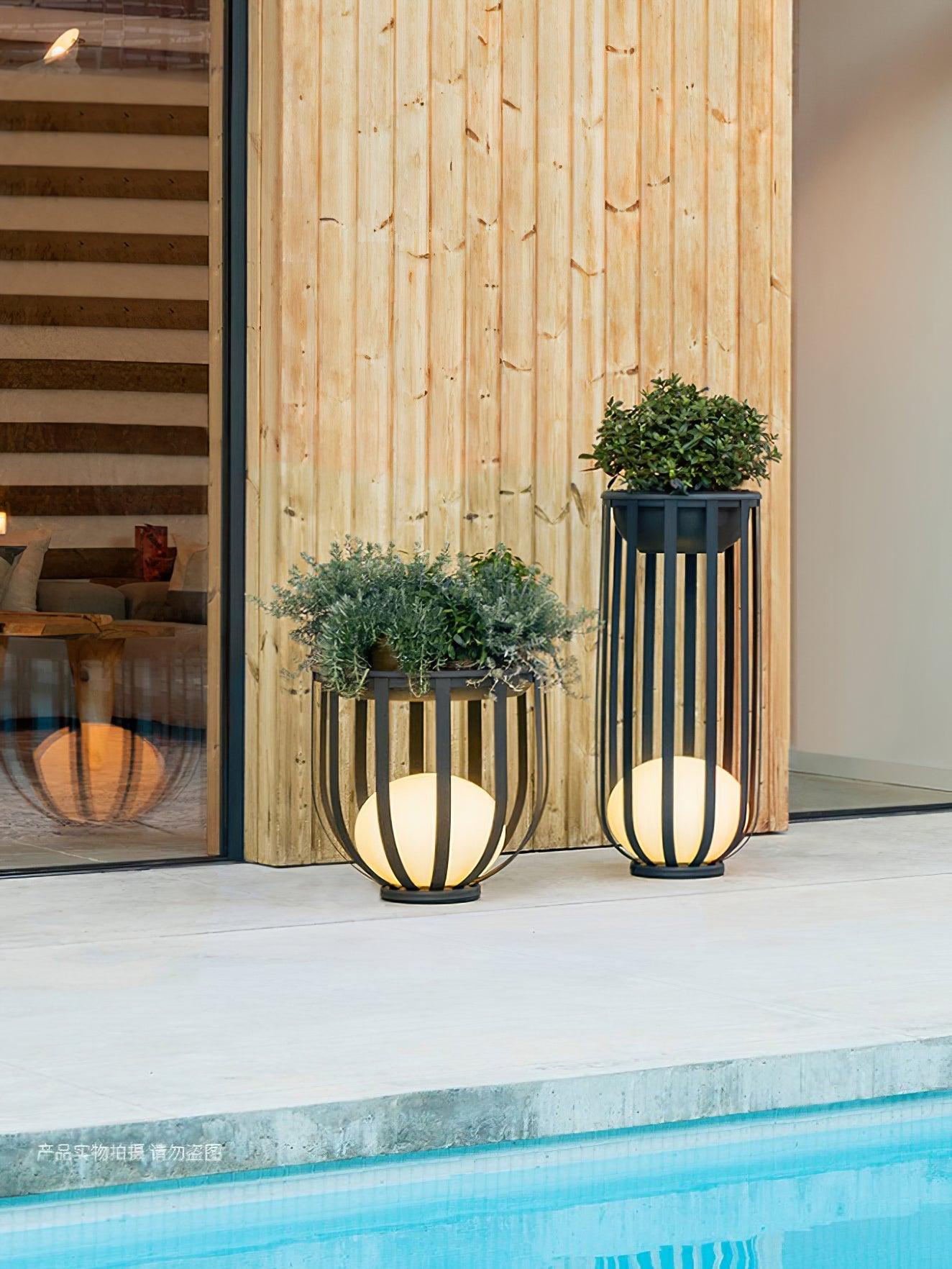 Bols Garden Solar Outdoor Lamp - Blowlighting