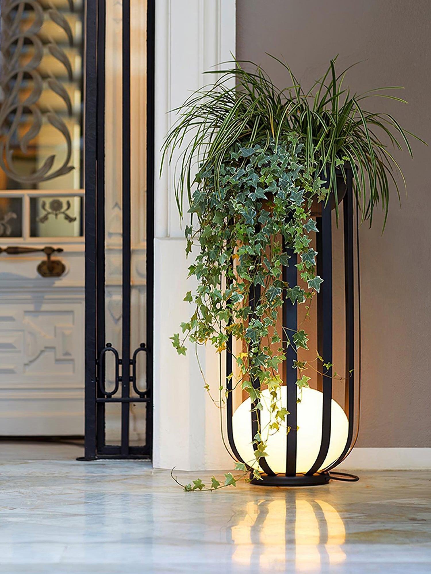 Bols Garden Solar Outdoor Lamp - Blowlighting