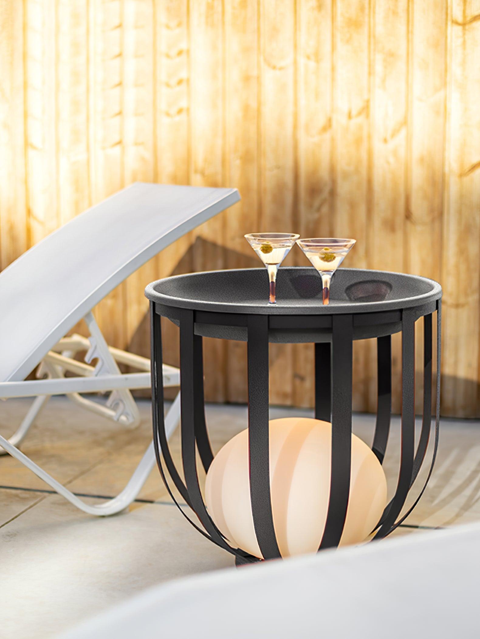 Bols Garden Solar Outdoor Lamp - Blowlighting
