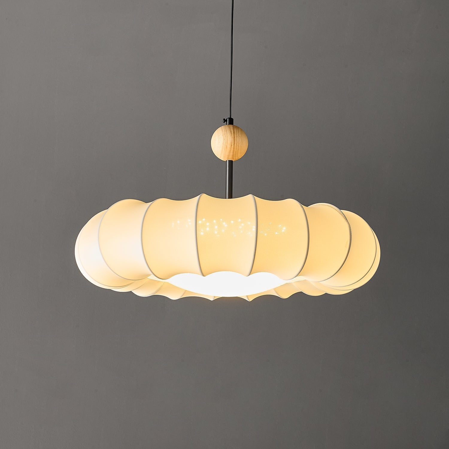 Borealis Pendant Light - Blowlighting