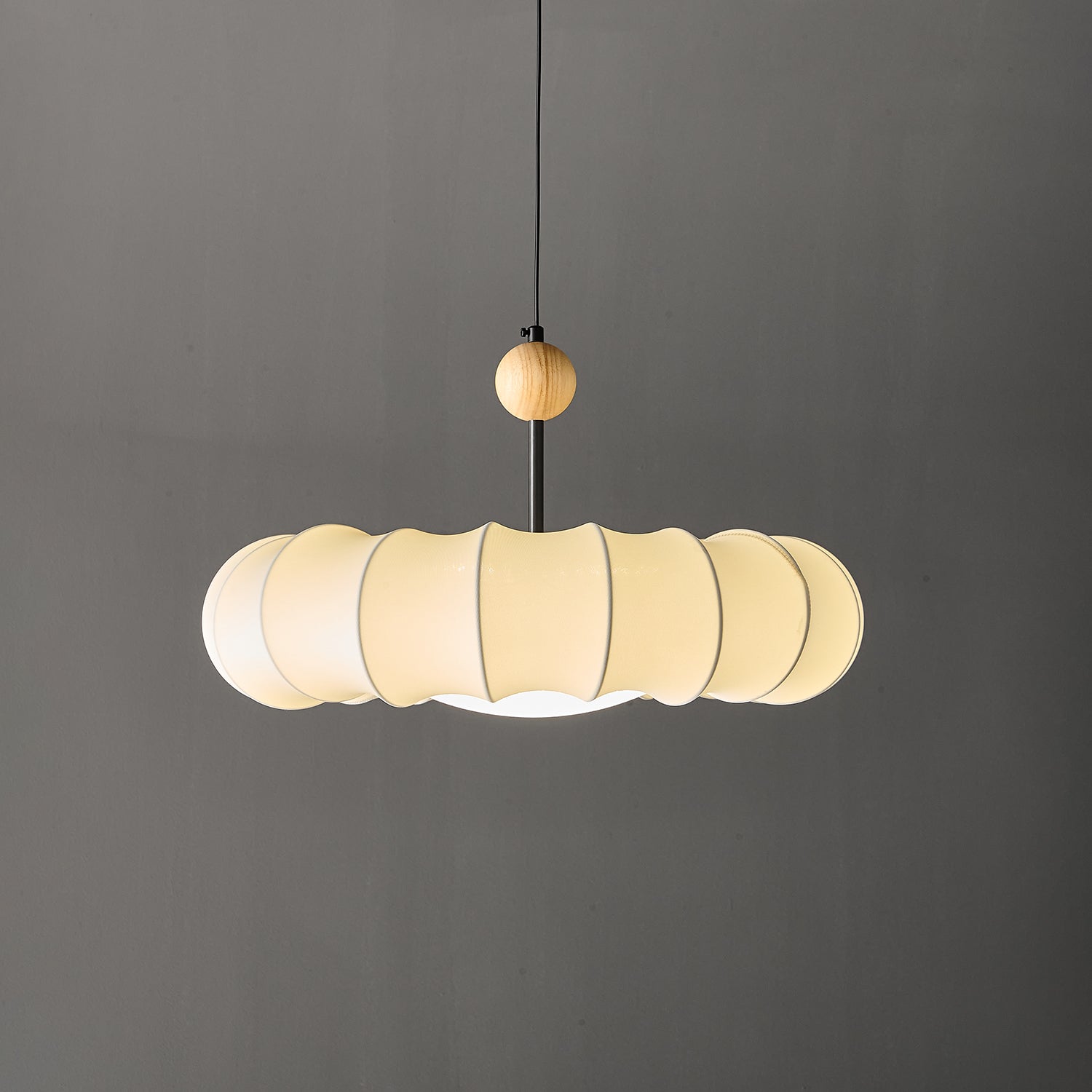 Borealis Pendant Light - Blowlighting